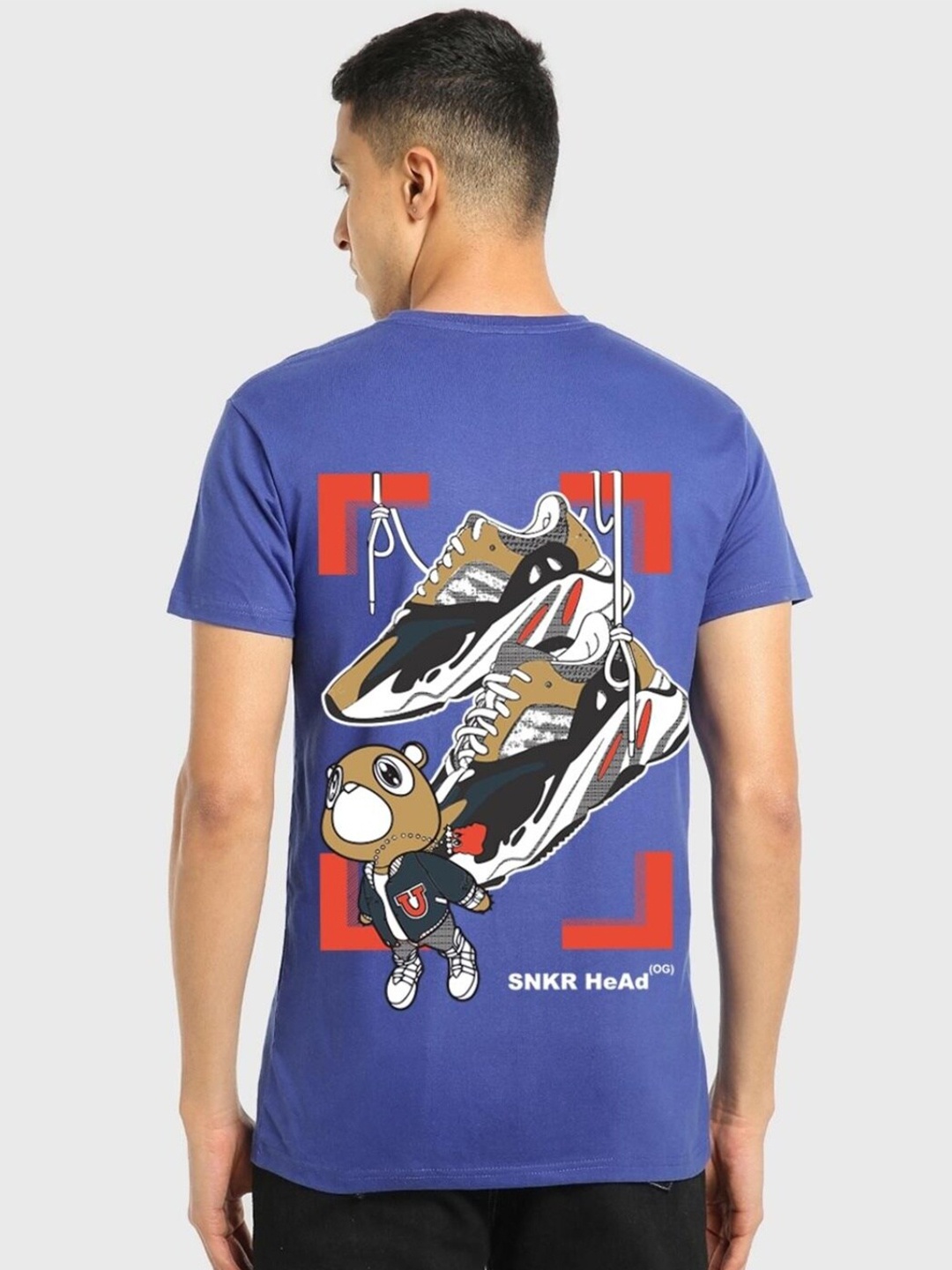

Bewakoof Blue & brown Graphic Sneaker Head Printed Cotton T-Shirt