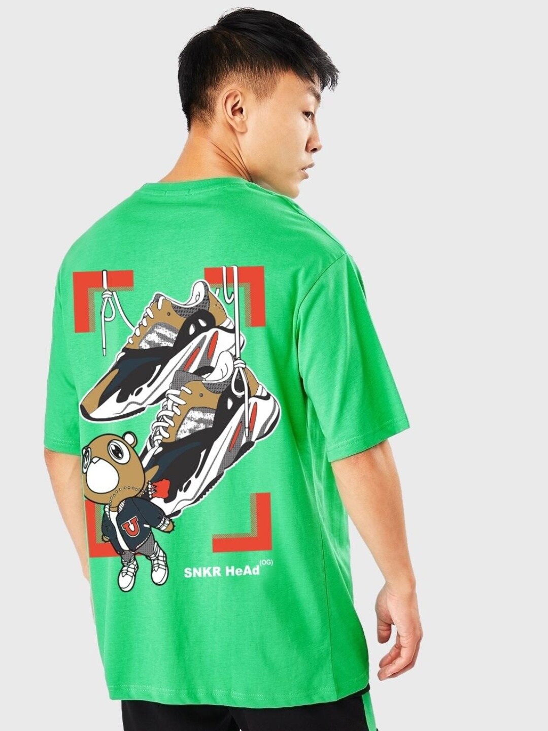 

Bewakoof Sneaker Head Graphic Printed Oversized T-shirt, Green