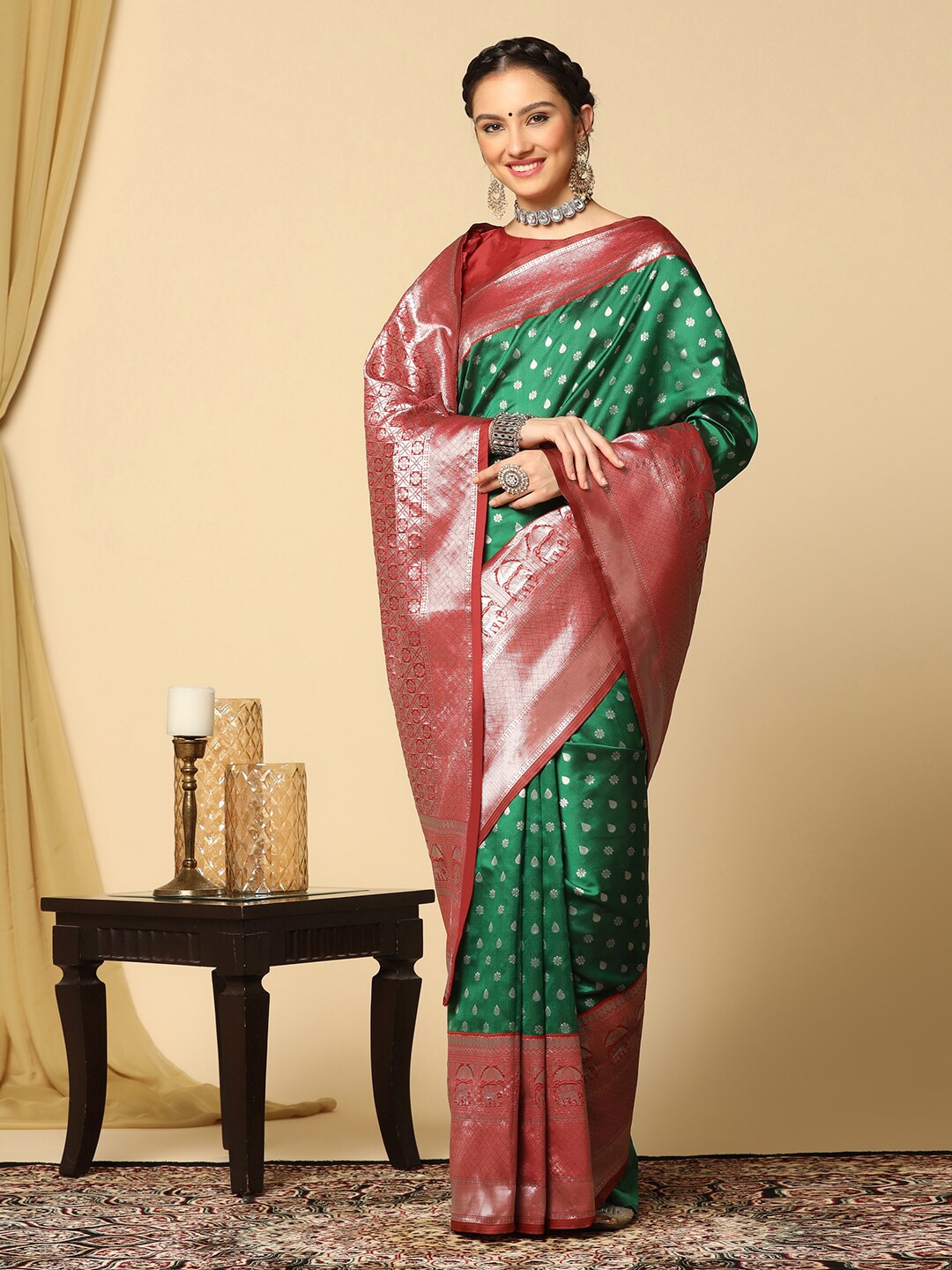 

Mitera Ethnic Motifs Woven Design Zari Banarasi Saree, Green