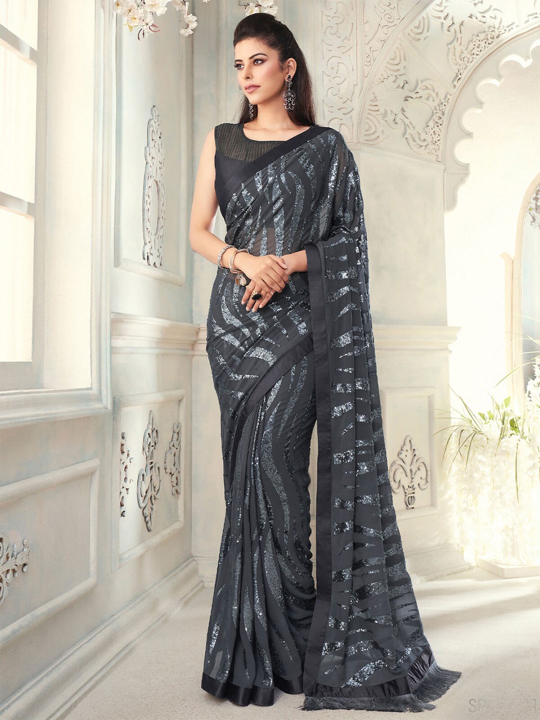 

ODETTE Embellished Sequinned Saree, Grey