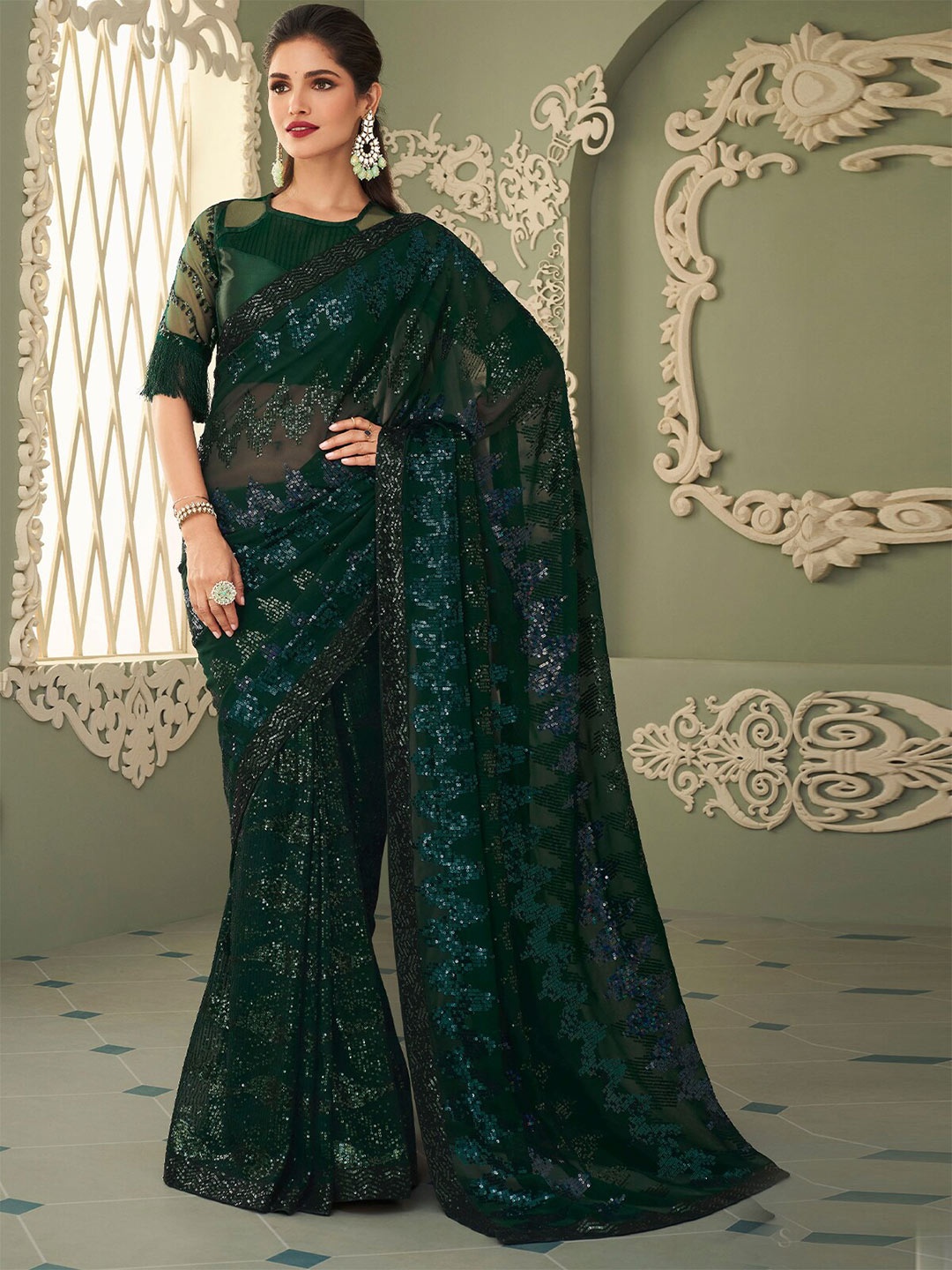 

ODETTE Poly Georgette Heavy Sequins Embroidered Saree, Green