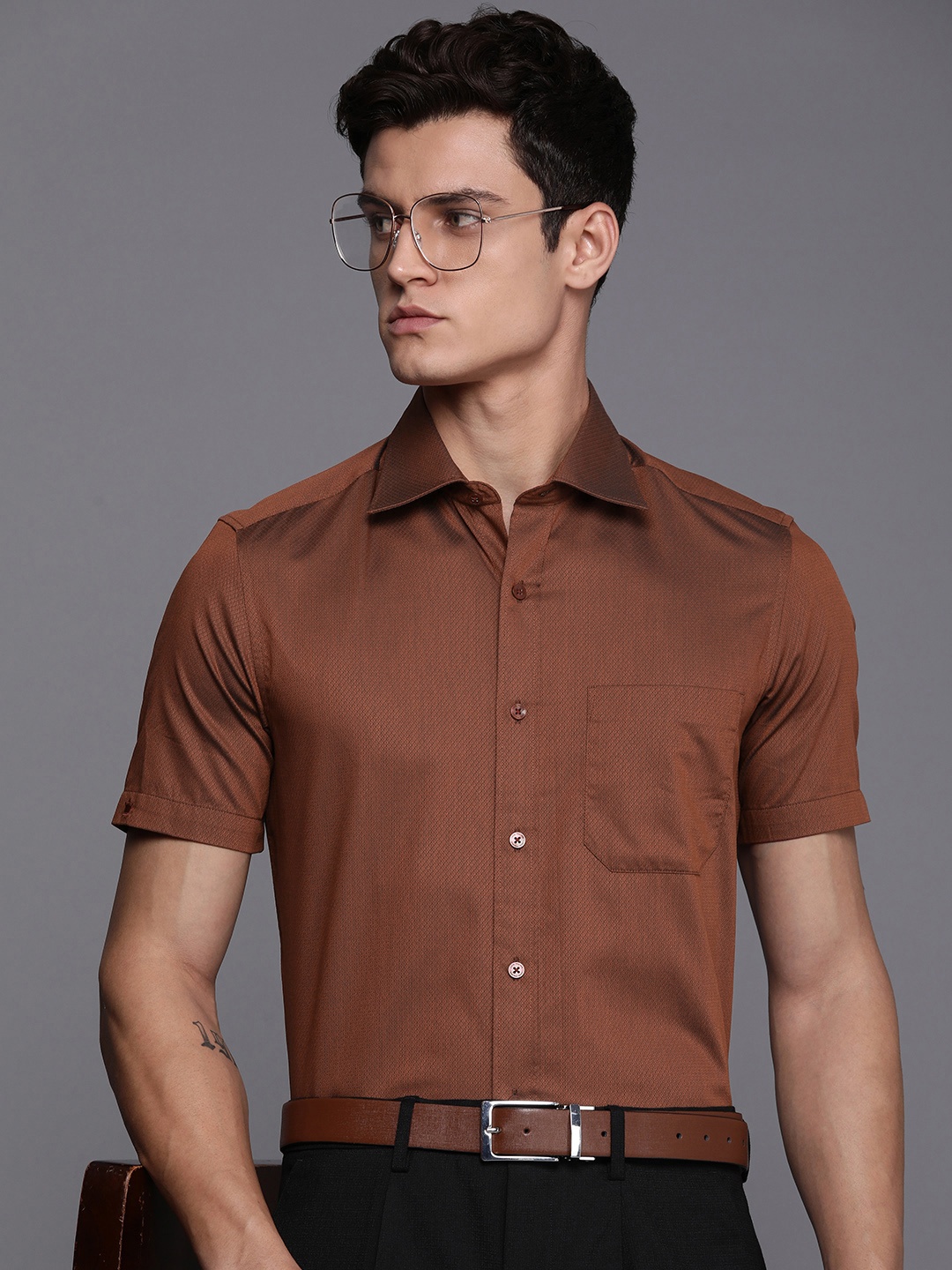 

Louis Philippe Men Opaque Formal Shirt, Rust