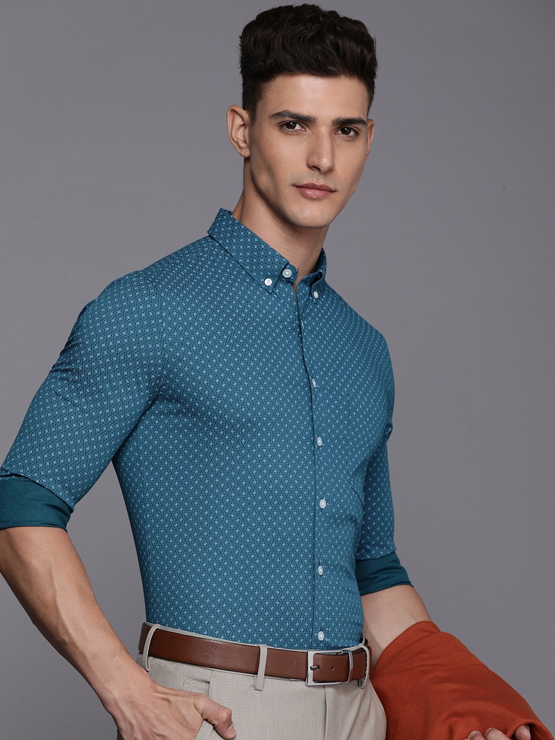 

Louis Philippe Men Slim Fit Opaque Printed Formal Shirt, Blue