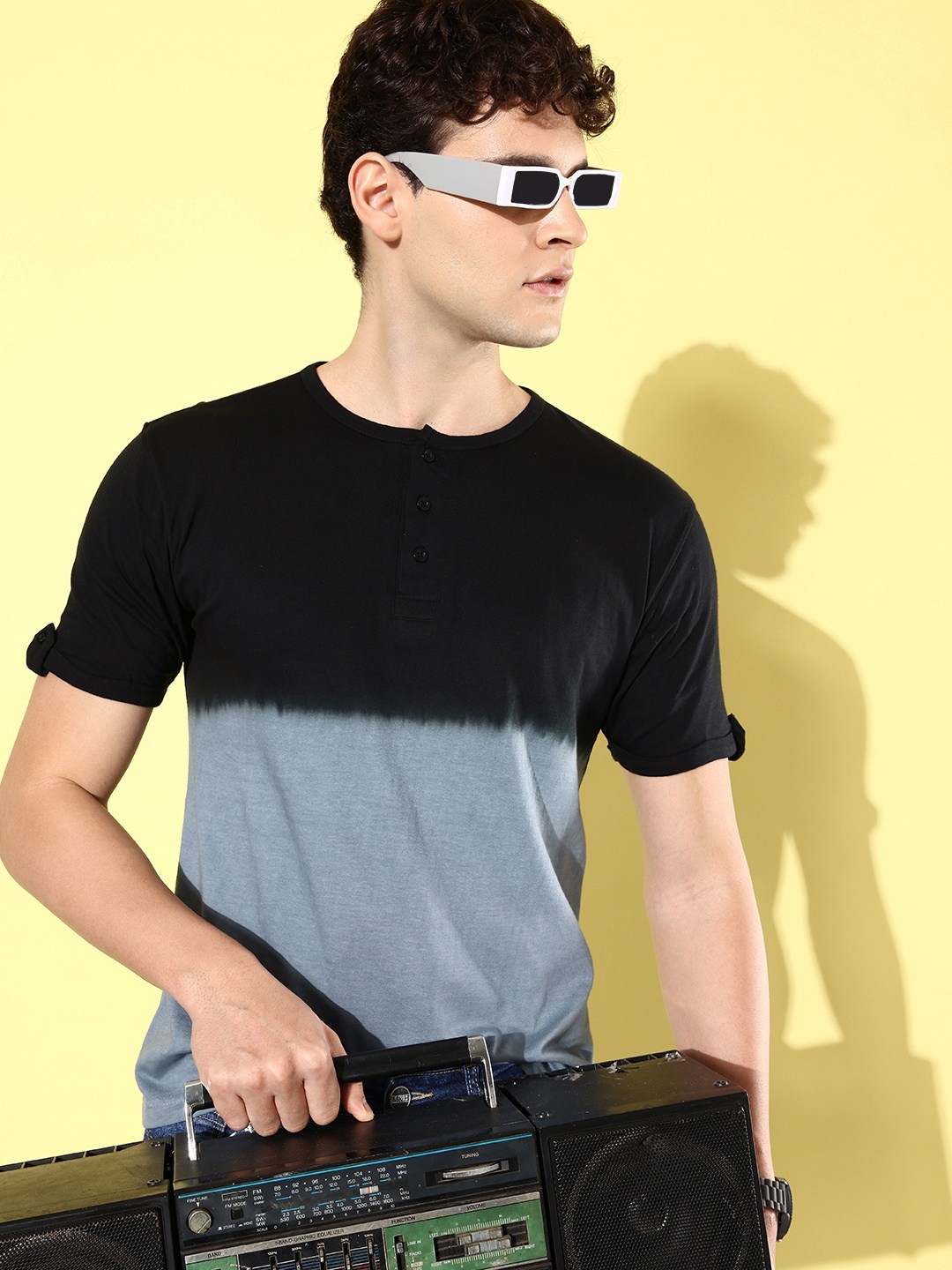 

CS LIFE Tie and Dye Dyed Henley Neck T-shirt, Black