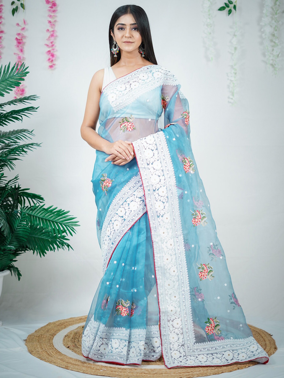 

Exclusiva Floral Embroidered Organza Saree, Turquoise blue