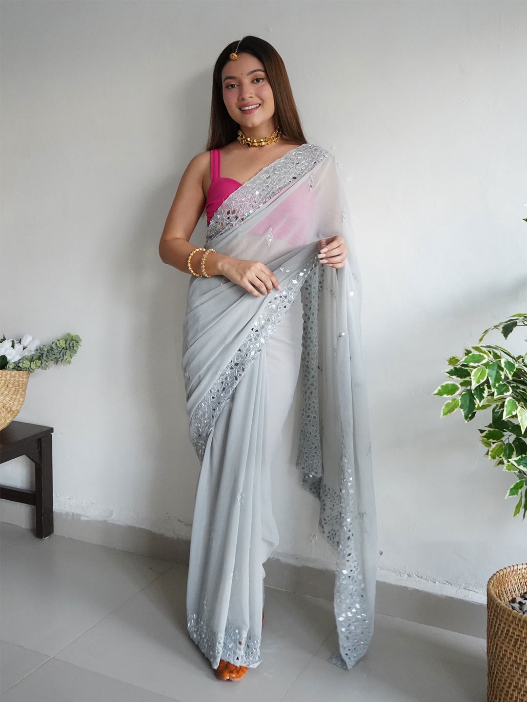 Exclusiva Embellished Mirror Work Saree, Grey