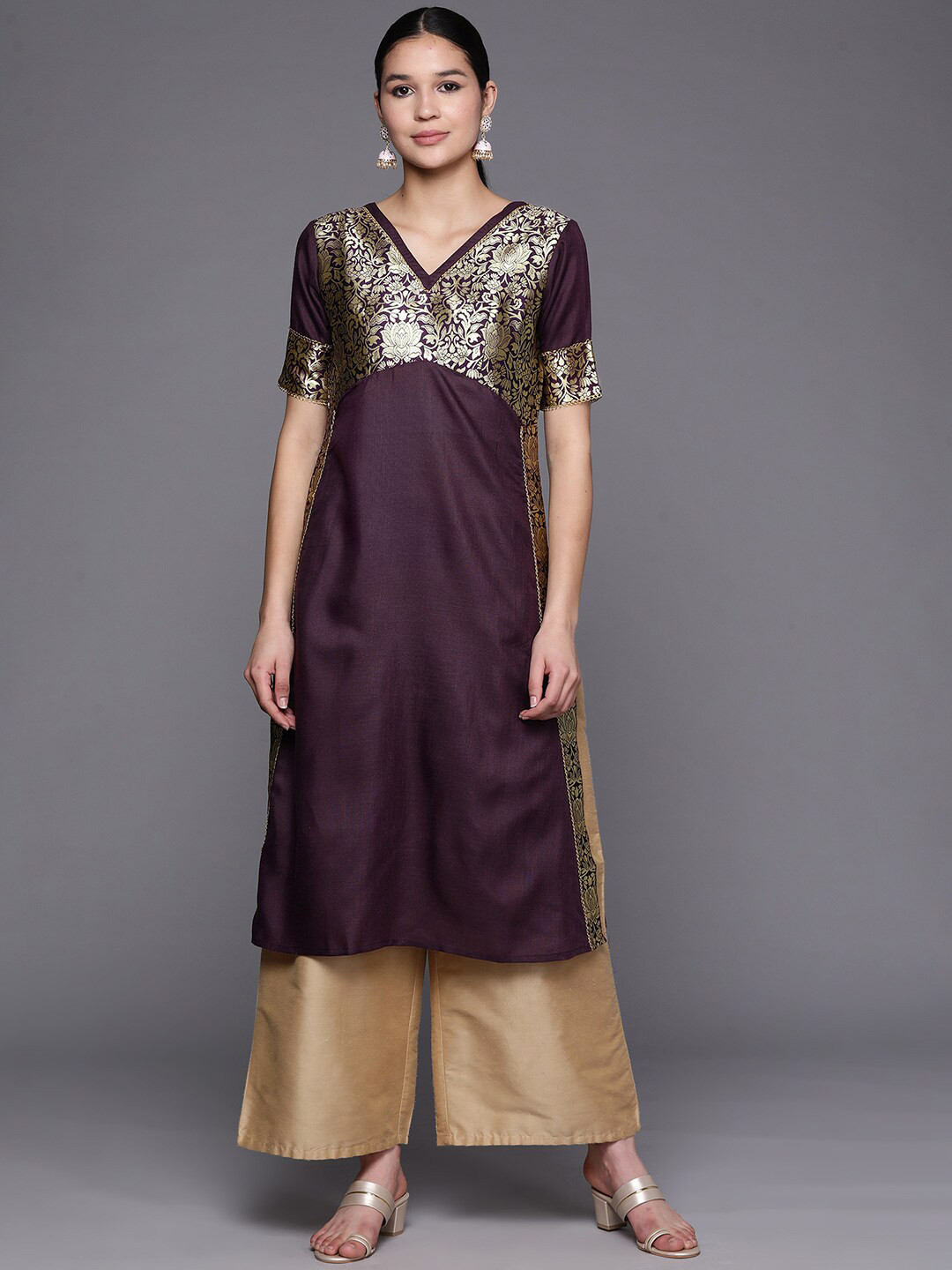

Inddus Women V-Neck Floral Woven design Brocade Kurta, Purple