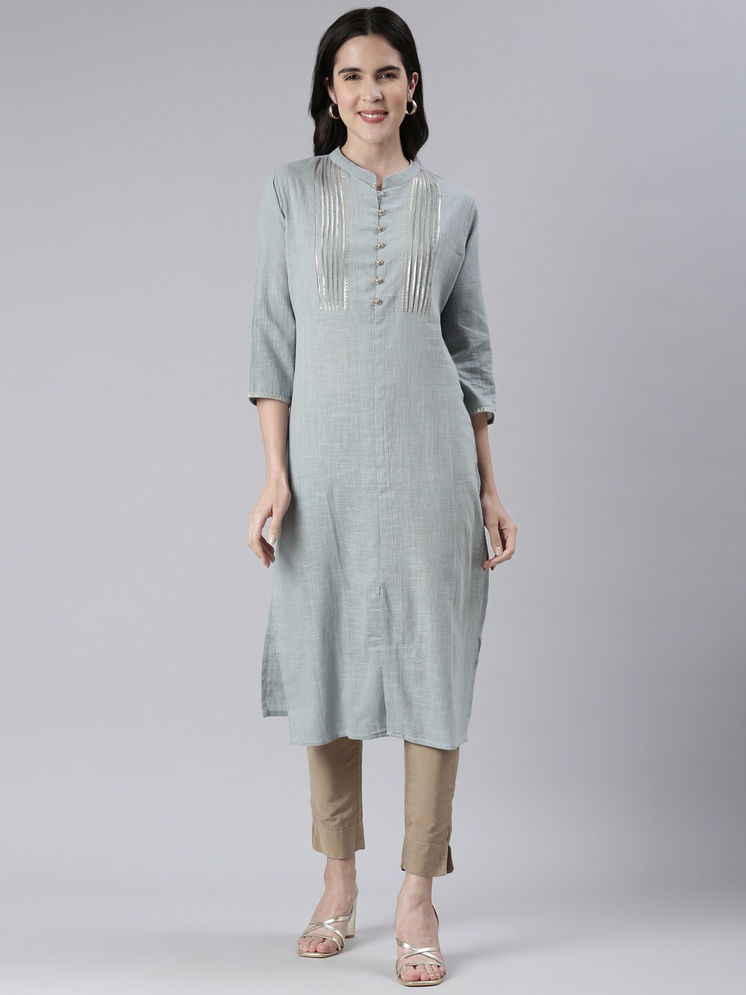 

Neerus Mandarin Collar Cotton Straight Kurta, Grey