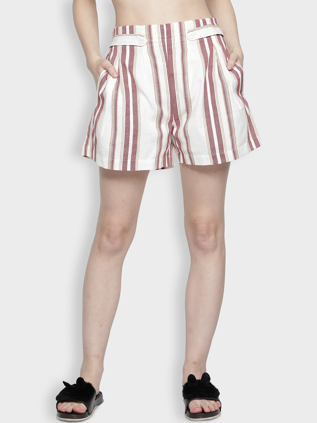 

NUEVOSDAMAS Women Striped Mid-Rise Regular Shorts, White