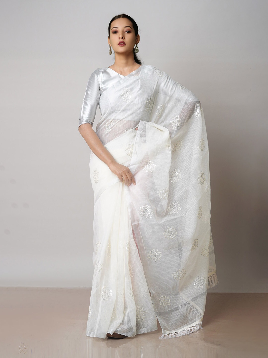 

Unnati Silks Floral Embroidered Pure Cotton Handloom Kota Saree, Off white