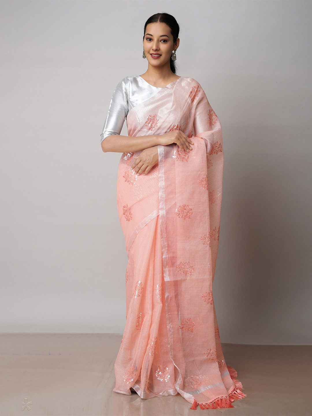 

Unnati Silks Floral Embroidered Zari Pure Cotton Kota Saree, Peach