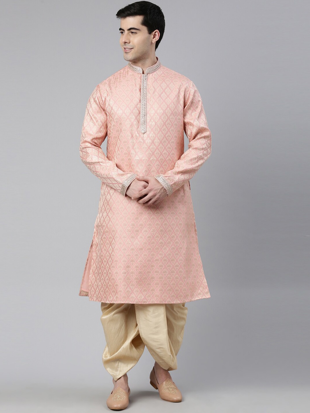 

TheEthnic.Co Woven Design Mandarin Collar Regular Kurta with Dhoti Pants, Peach