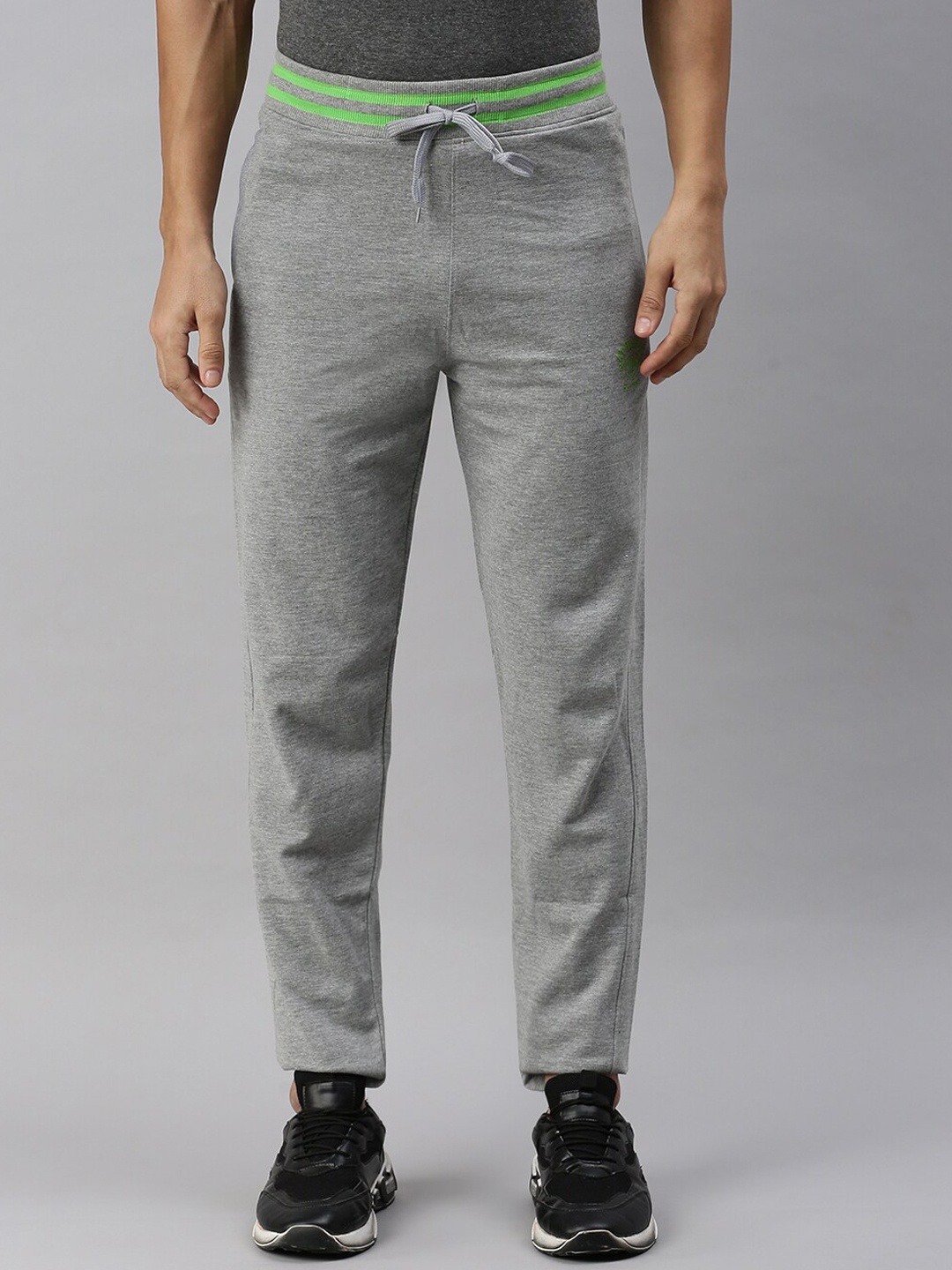 

ONN Active Men Cotton Mid-Rise Track Pants, Grey melange