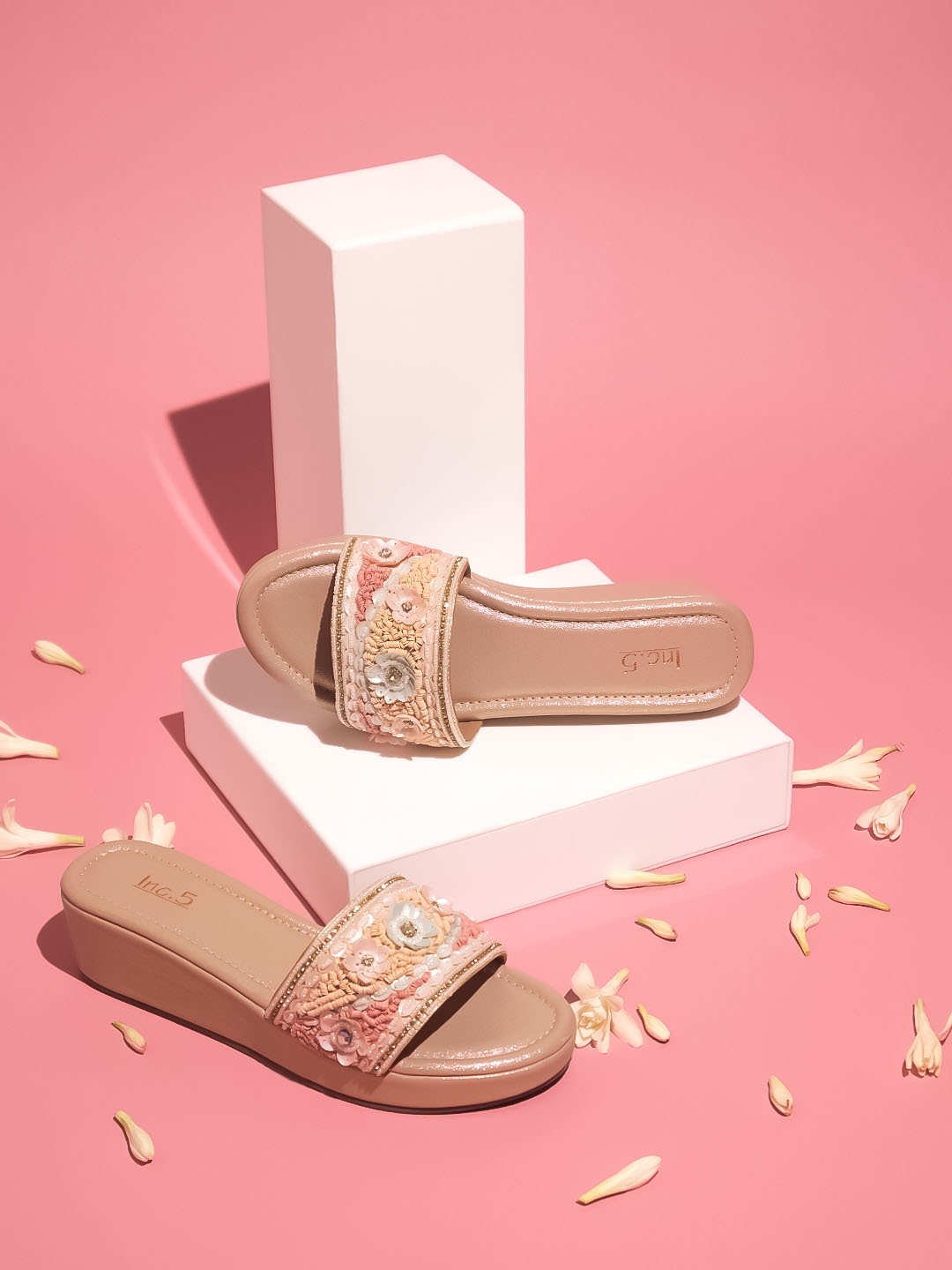 

Inc 5 Floral Embellished Open Toe Ethnic Wedge Heels, Beige