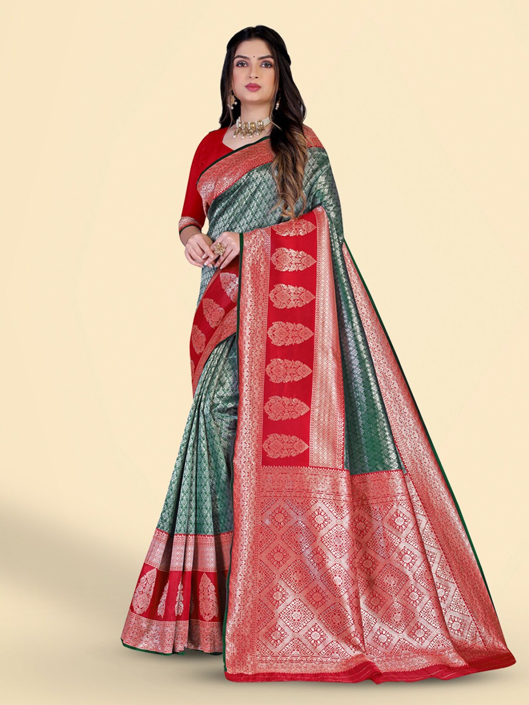 

N N ENTERPRISE Ethnic Motis Woven Design Zari Kanjeevaram Saree, Green