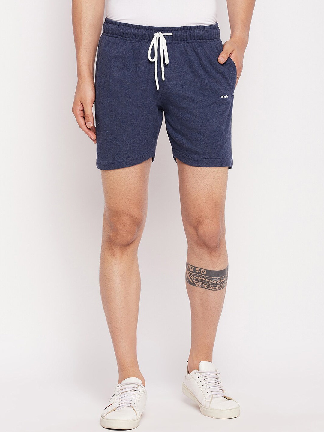 

98 Degree North Men Mid-Rise Pure Cotton Shorts, Navy blue