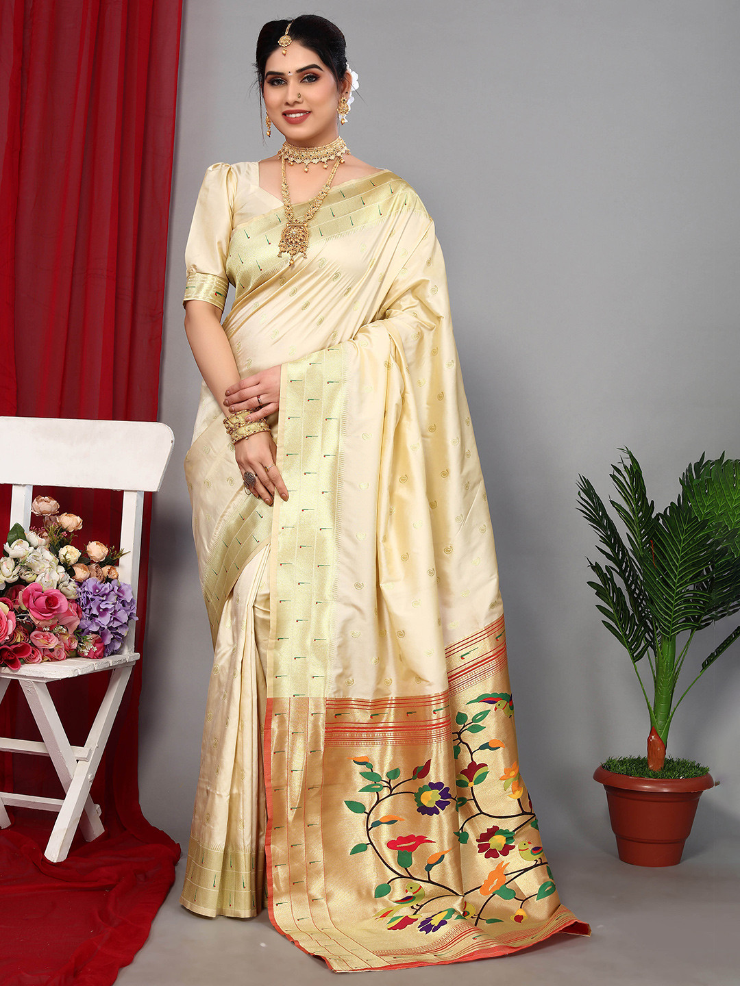 

Ekta Textiles Woven Design Zari Pure Silk Banarasi Saree, Cream