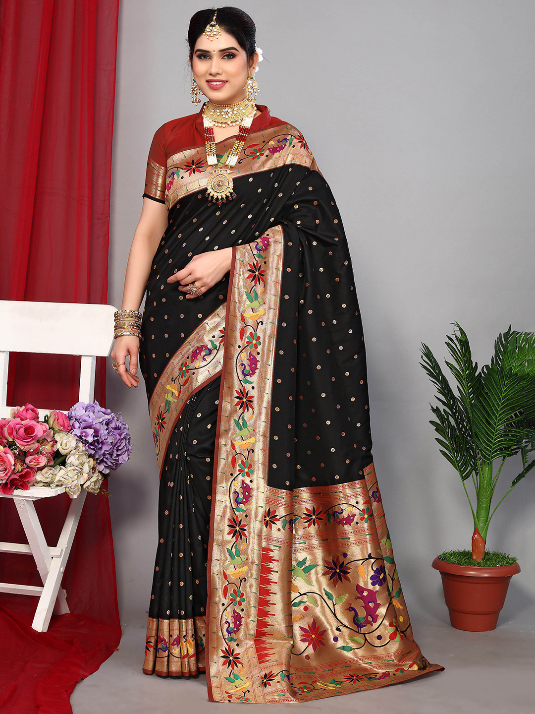 

Ekta Textiles Black Woven Design Zari Pure Silk Designer Banarasi Saree