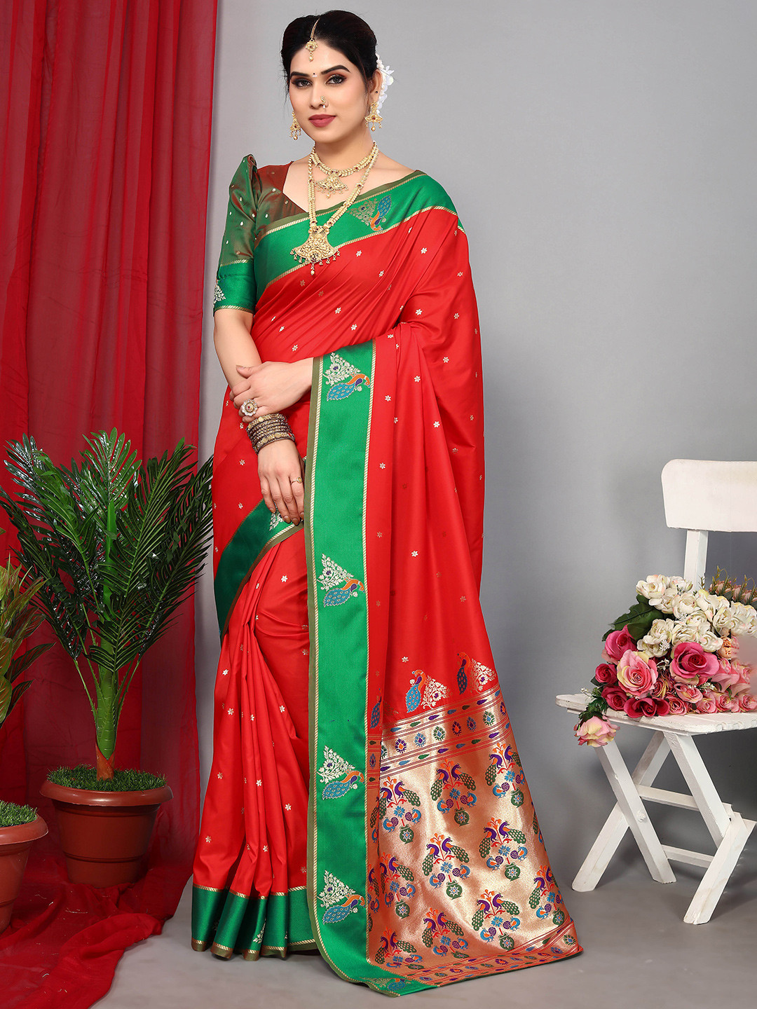 

Ekta Textiles Floral Woven Design Zari Pure Silk Banarasi Saree, Red