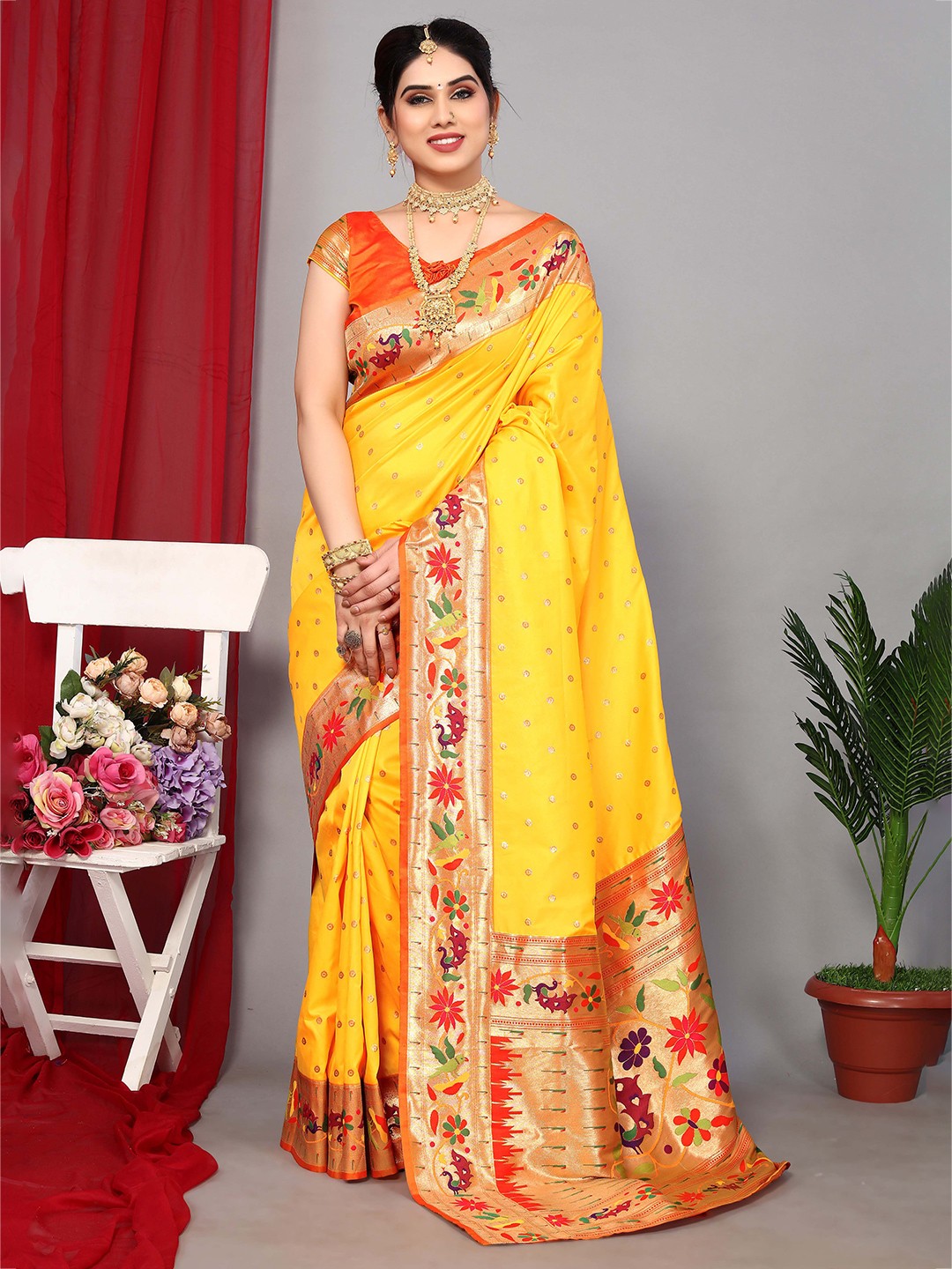

Ekta Textiles Ethnic Motif Woven Design Zari Pure Silk Banarasi Saree, Yellow