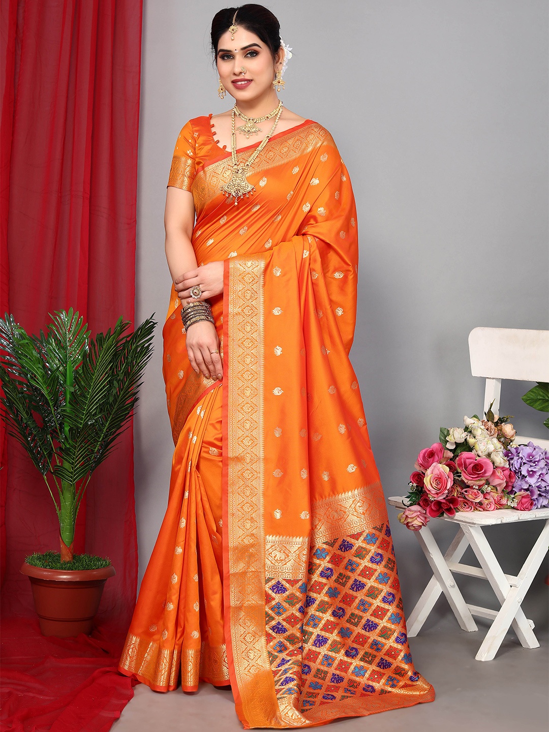 

Ekta Textiles Woven Design Zari Pure Silk Banarasi Saree, Orange