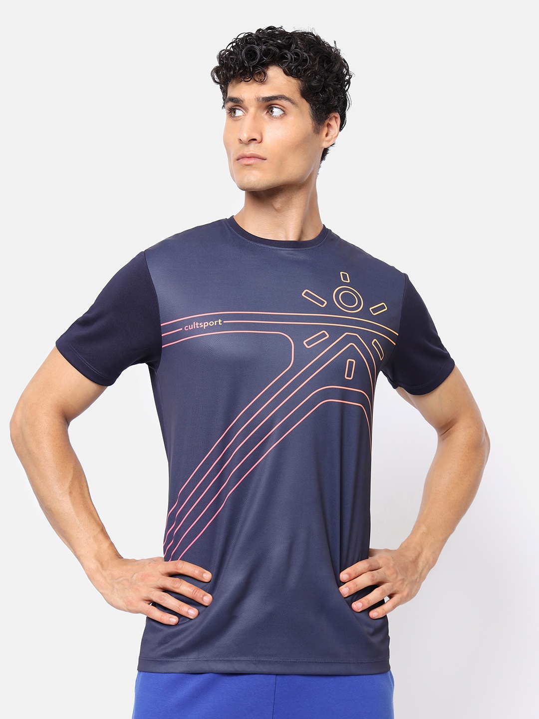 

Cultsport Men Dual Toned Graphic Printed Moisture Wicking Performance Training T-Shirt, Navy blue
