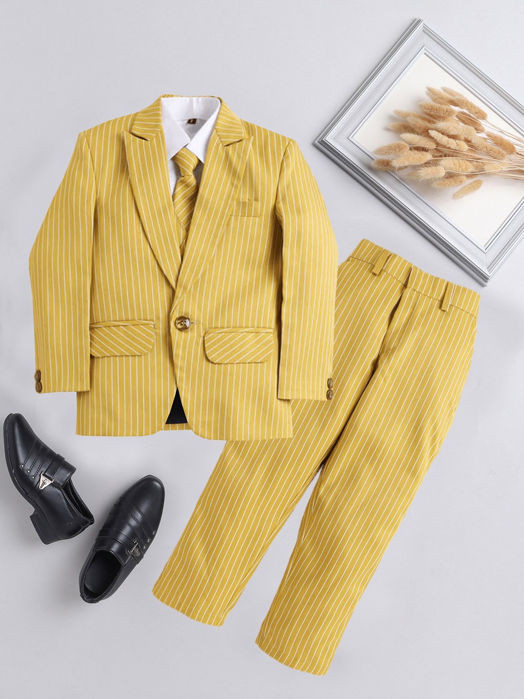 

Jeetethnics Boys Striped Regular Fit Single-Breasted 5-Piece Suits, Yellow