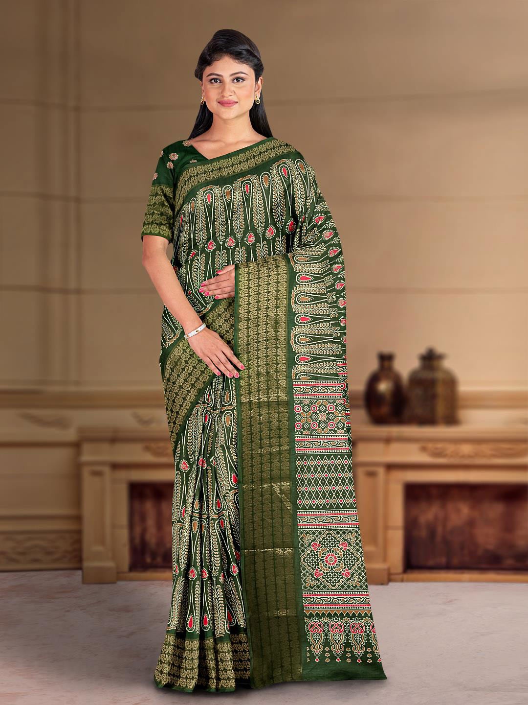 

Kalamandir Paisley Silk Blend Saree, Green