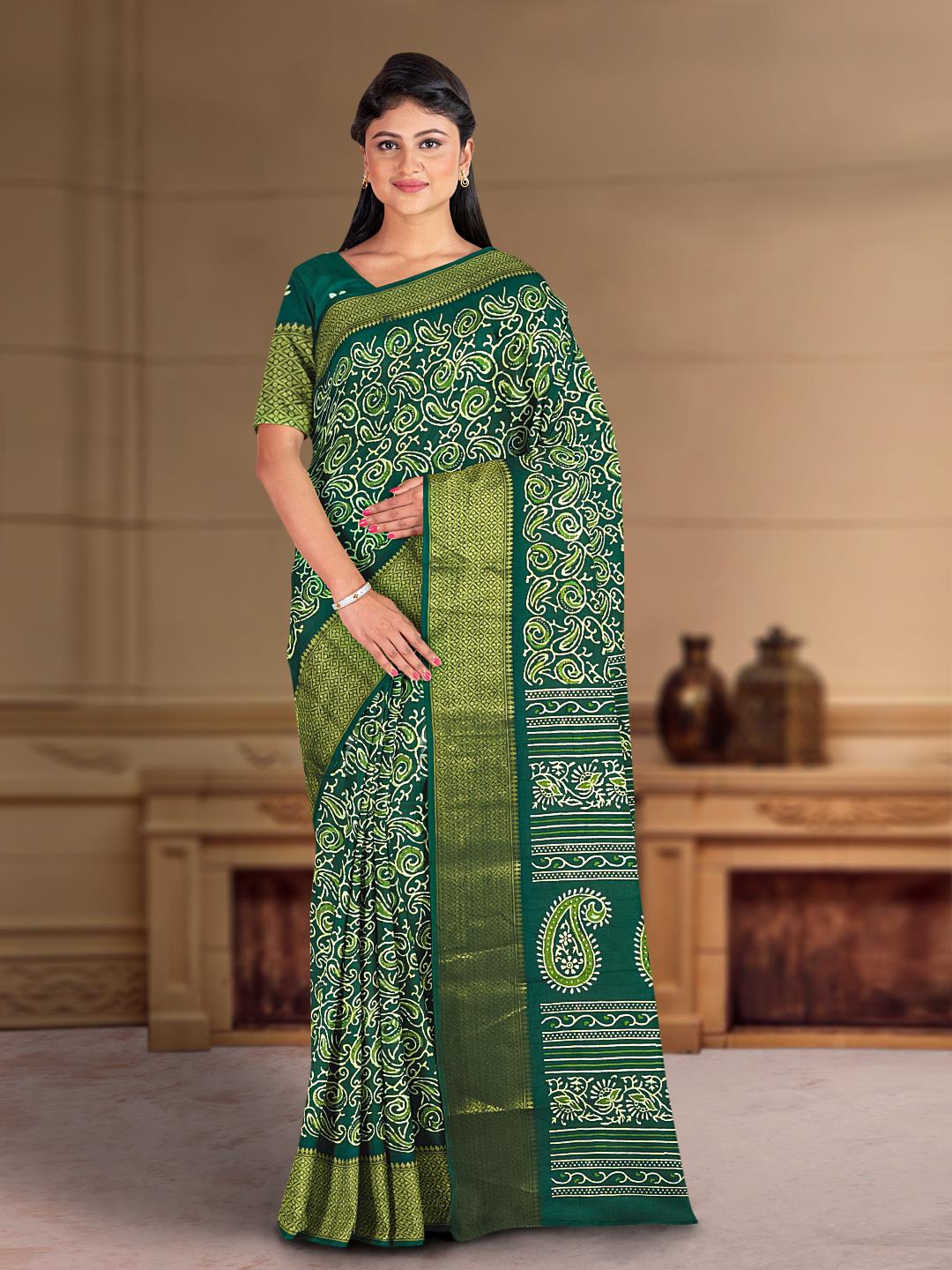 

Kalamandir Paisley Printed Zari Saree, Green