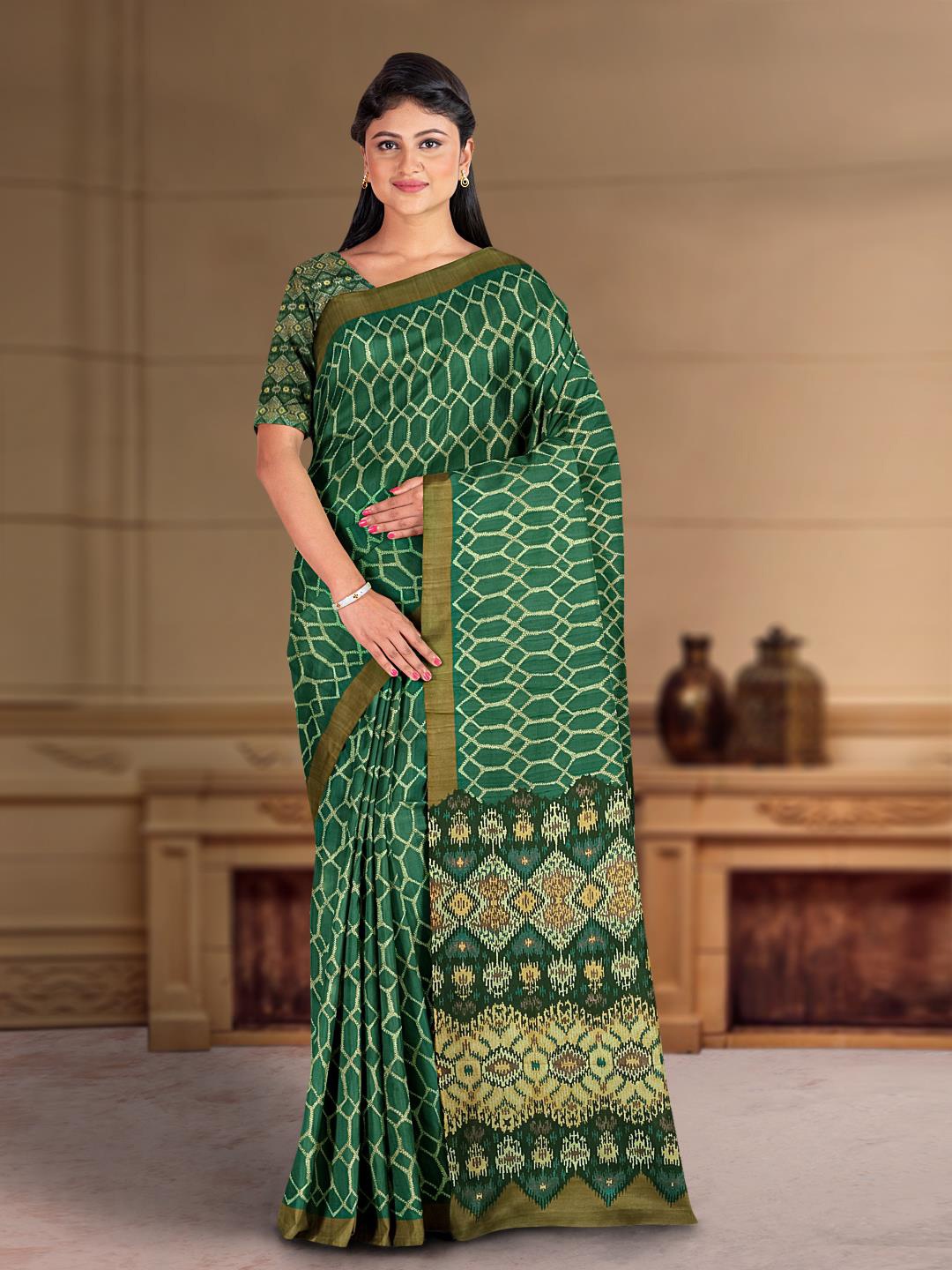 

Kalamandir Abstract Printed Silk Blend Saree, Green