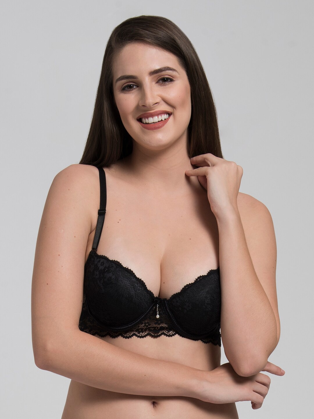 

MAKCLAN Floral Lace Plunge Bra - Medium Coverage Underwired Lightly Padded, Black