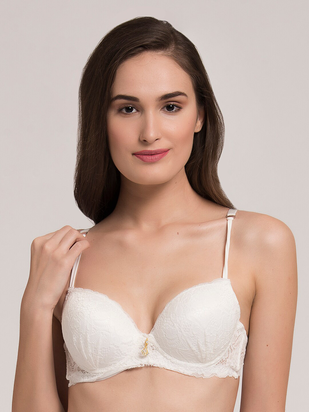 

MAKCLAN Lace Plunge Bra - Medium Coverage Underwired Heavily Padded, White