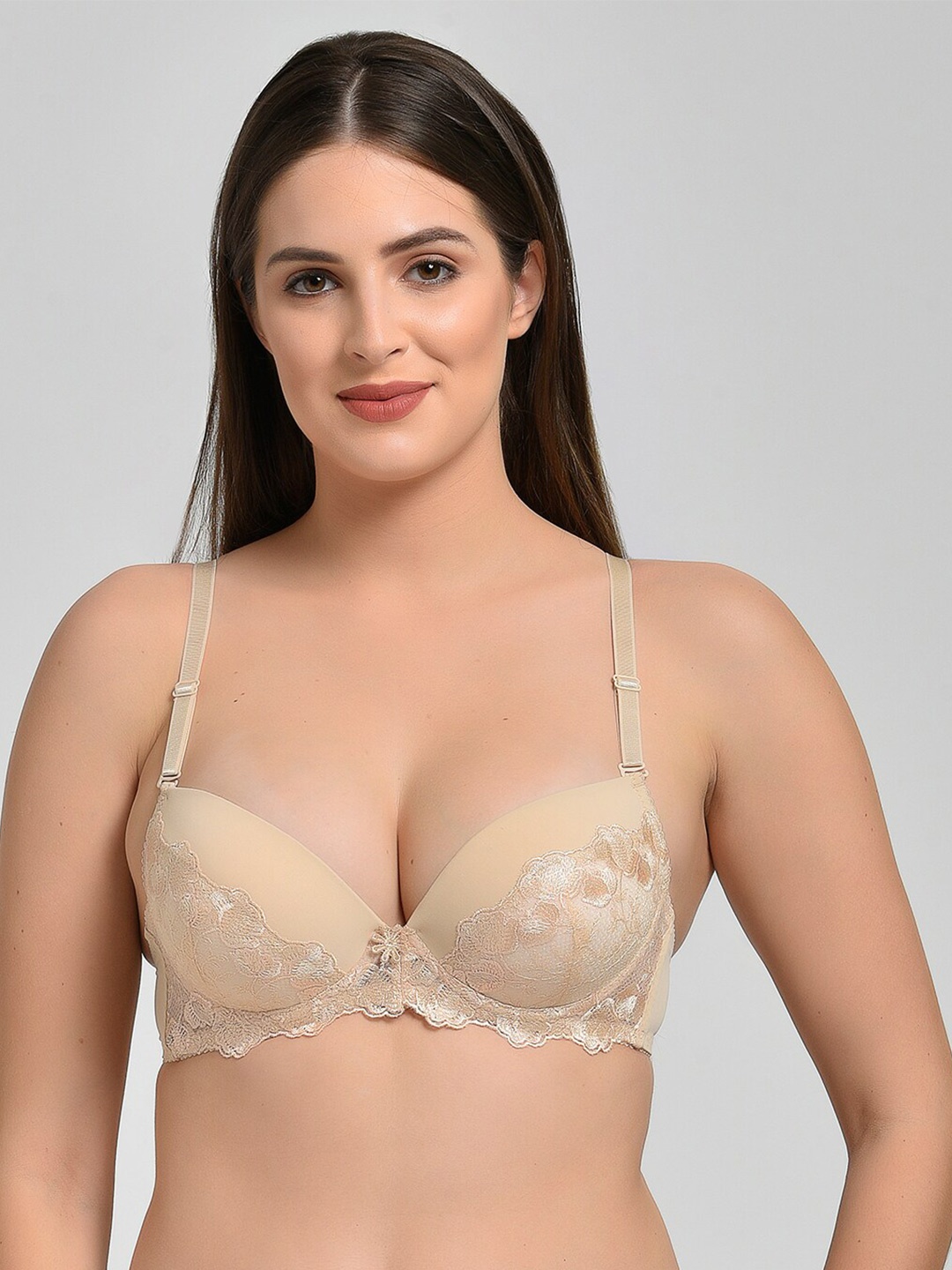 

MAKCLAN Floral Lace Medium Coverage Underwired Lightly Padded Plunge Bra, Nude