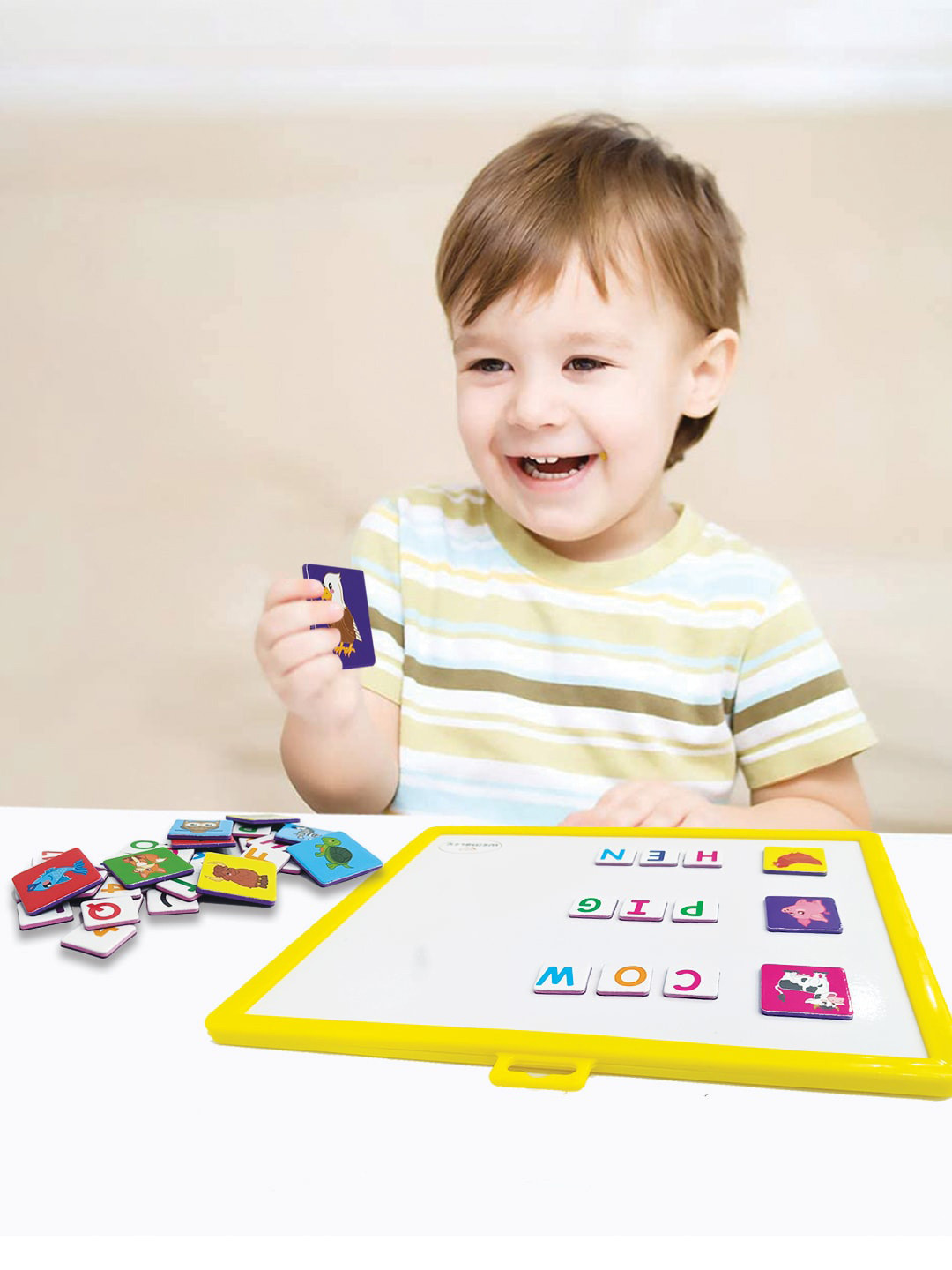 

WEMBLEY Kids Magnetic Board With 208 Magnetic Operaters Erase Sketch Pen, White