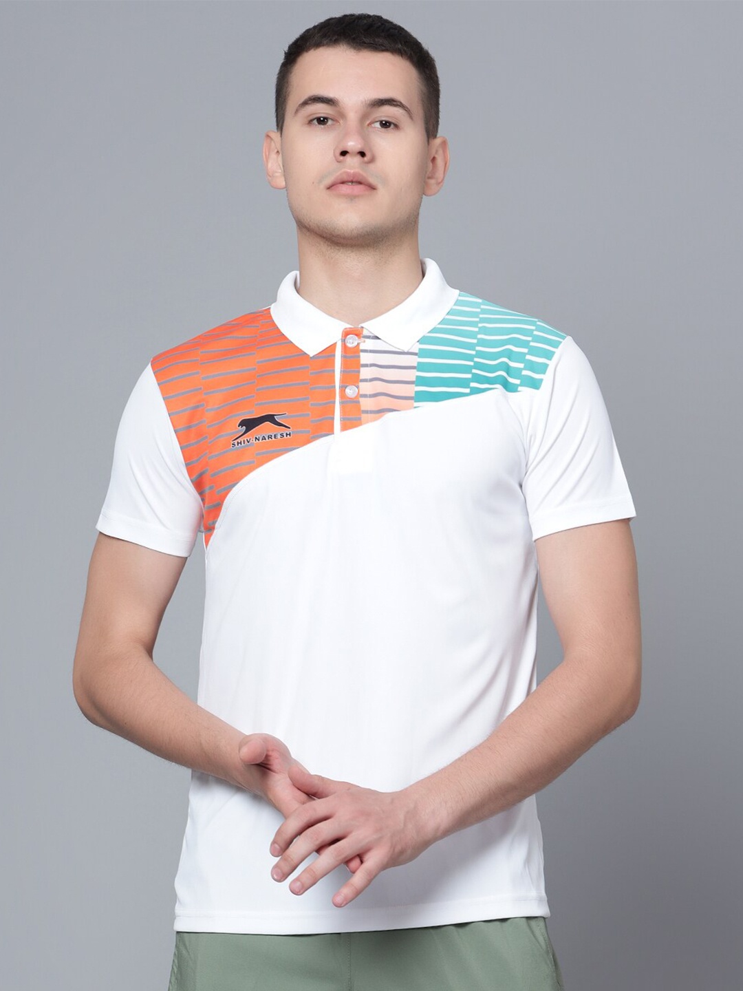 

Shiv Naresh Colourblocked Polo Collar PlayDry Technology Sports T-shirt, White