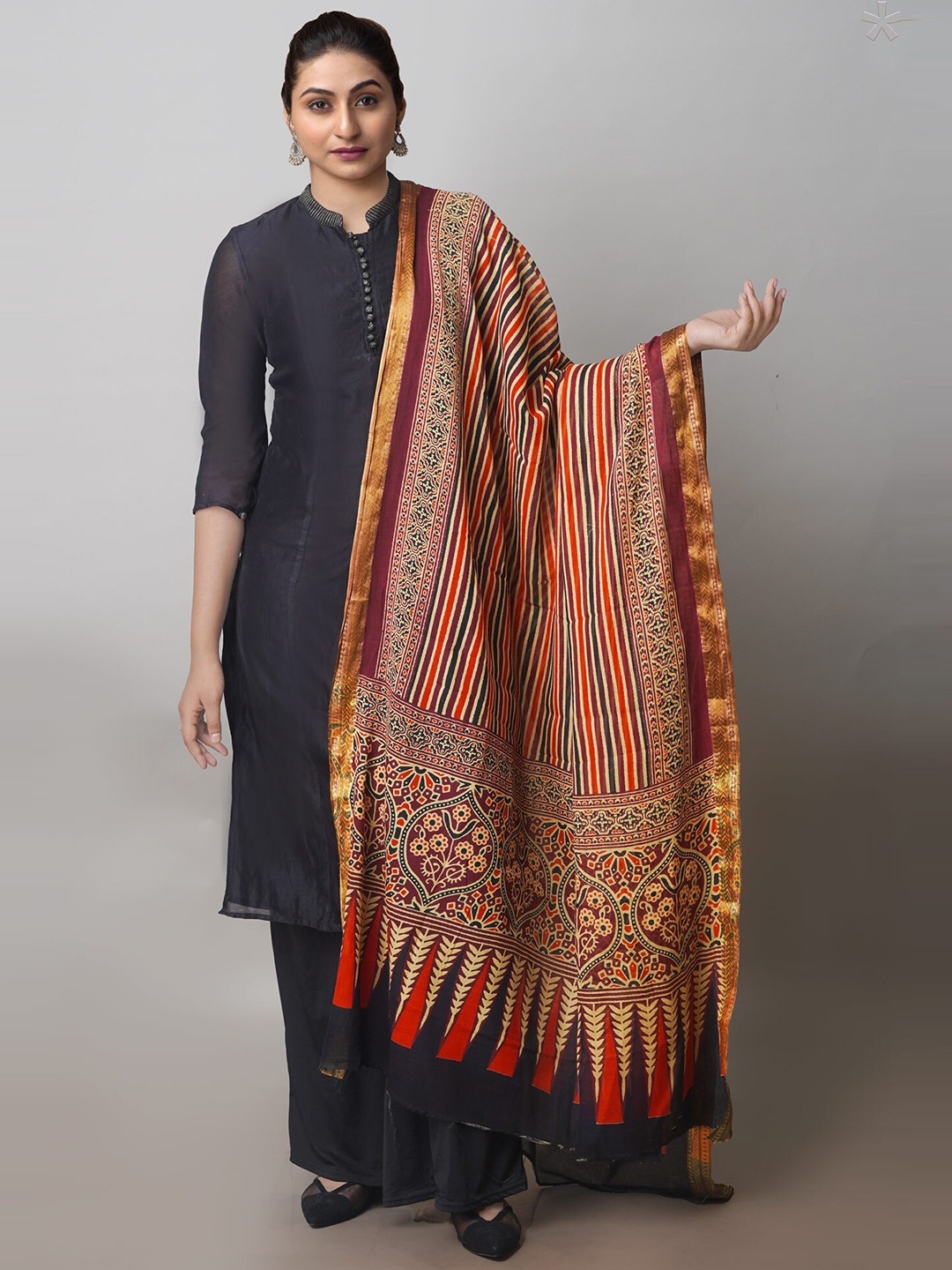 

Unnati Silks Ethnic Motifs Printed Pure Cotton Dupatta, Red