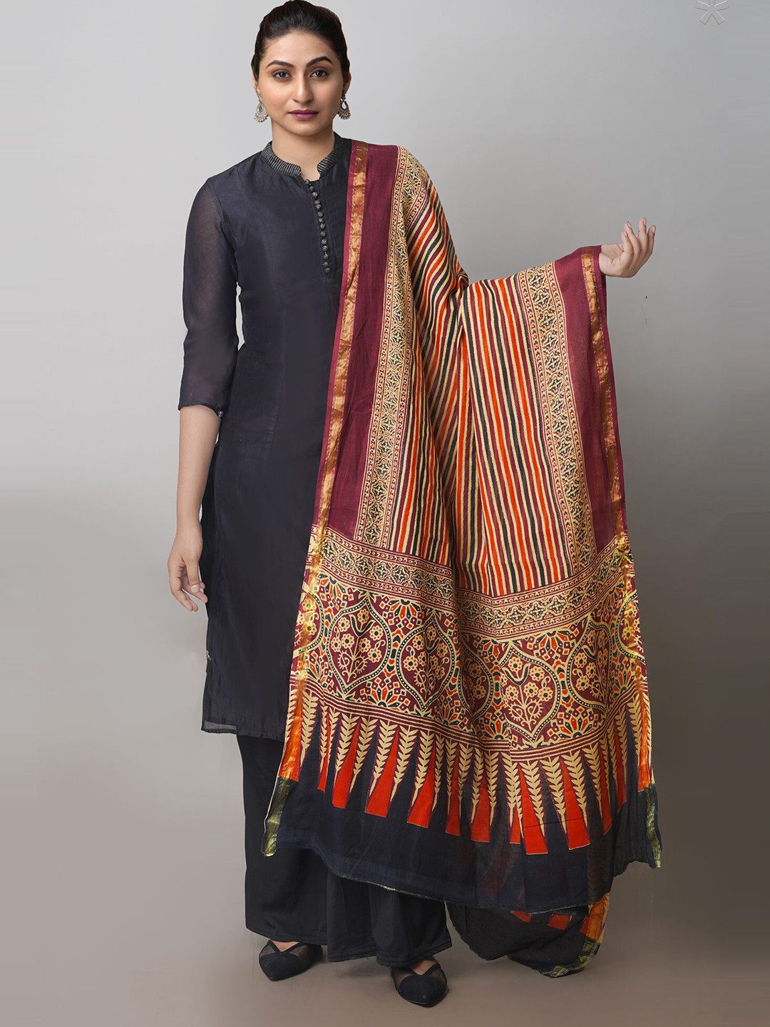 

Unnati Silks Printed Pure Cotton Dupatta with Zari, Red