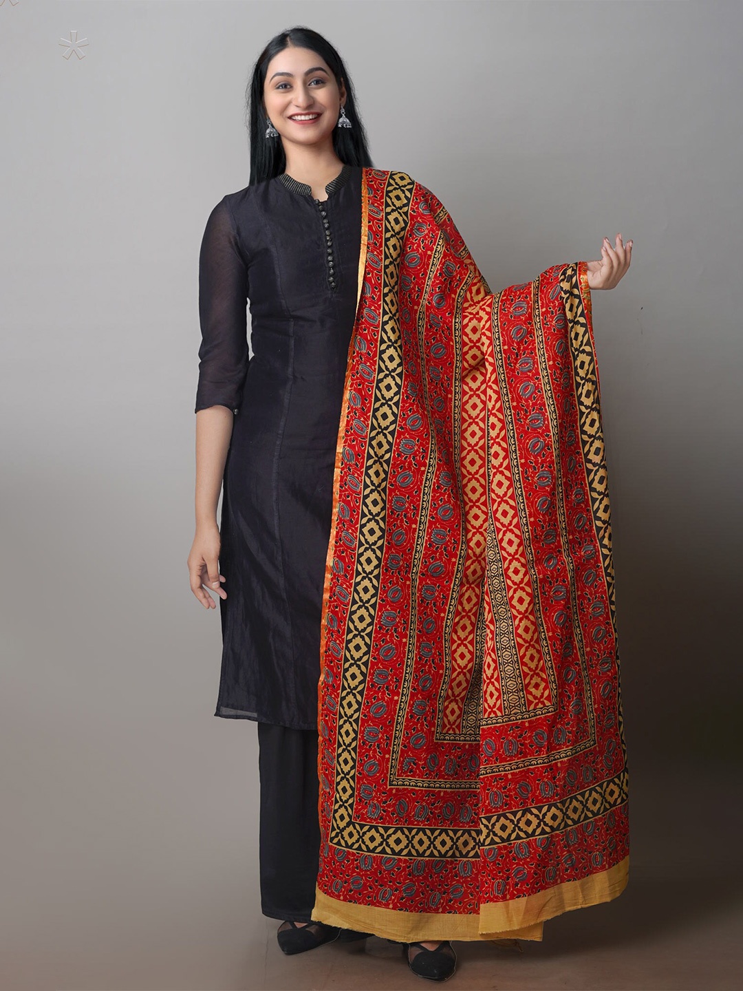 

Unnati Silks Ethnic Motifs Printed Pure Cotton Dupatta With Zari, Red