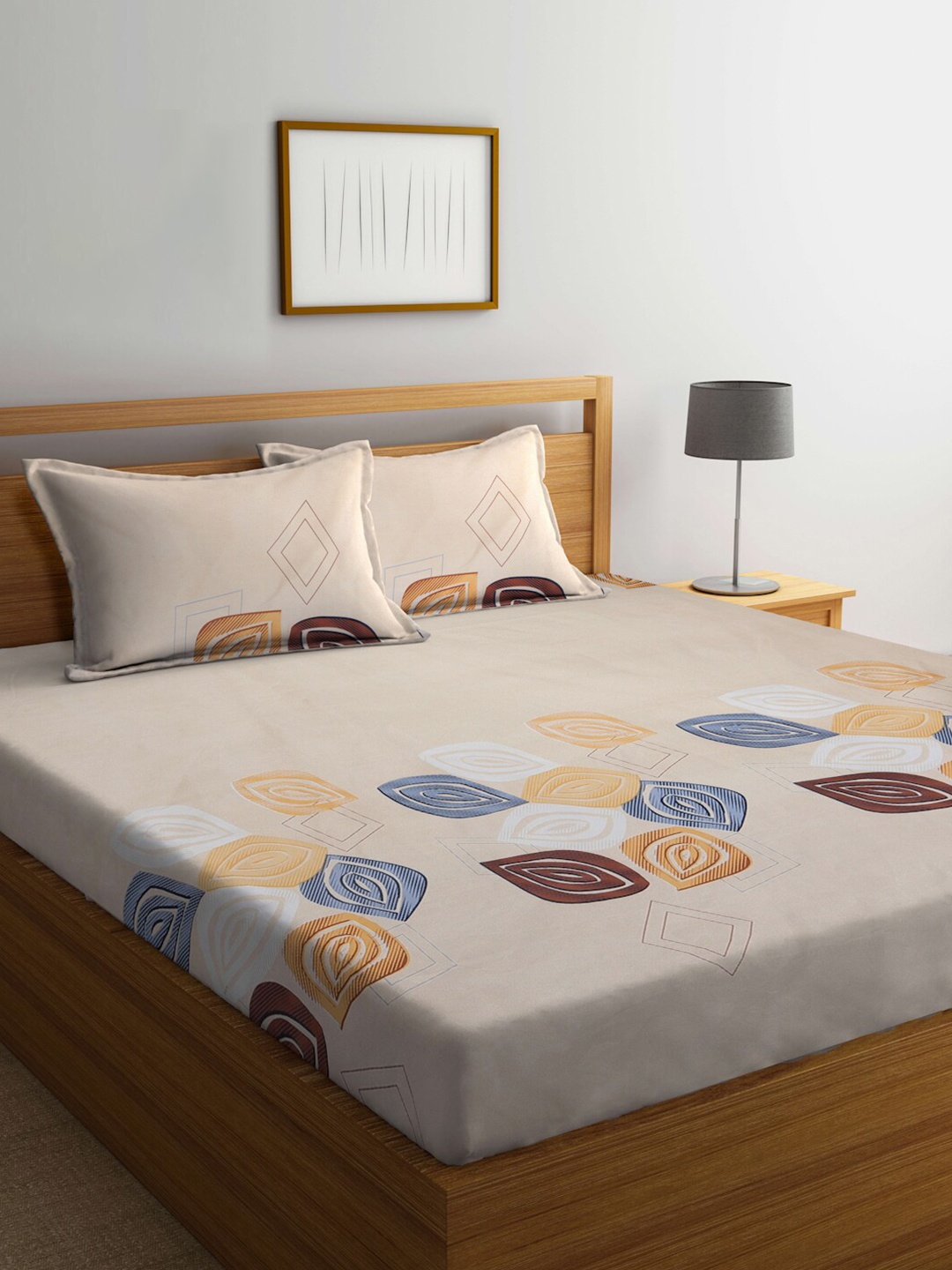 

Arrabi Cream-Coloured & Brown Printed 300TC King Size Fitted Bedsheet with 2 Pillow Covers