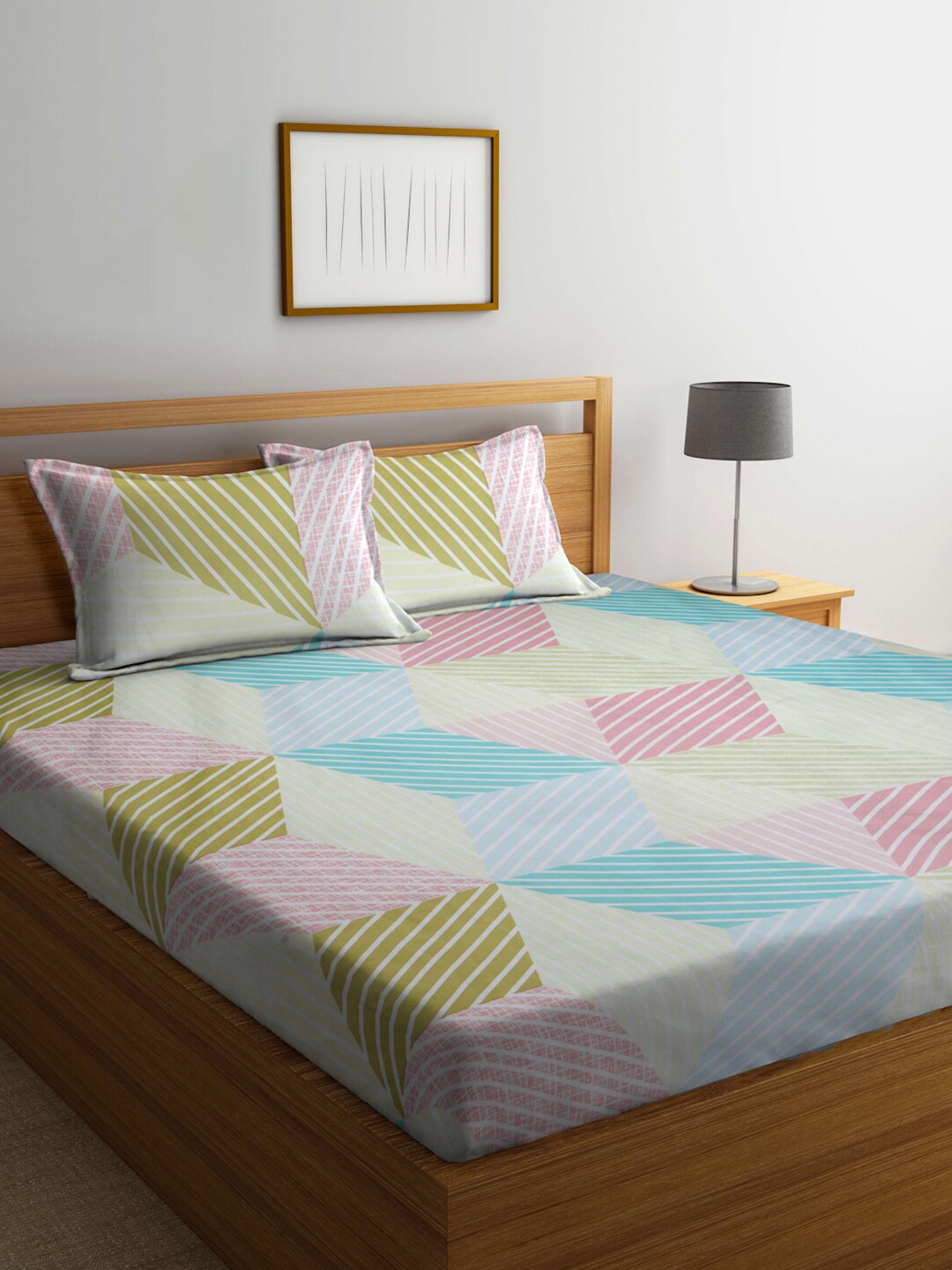 

Arrabi Green & Blue Geometric Printed 300 TC Fitted King Bedsheet & 2 Pillow Covers