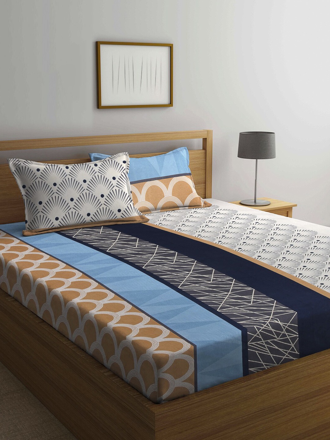 

Arrabi Cotton Blend Super King Size Fitted Bedsheet with 2 Pillow Covers, White