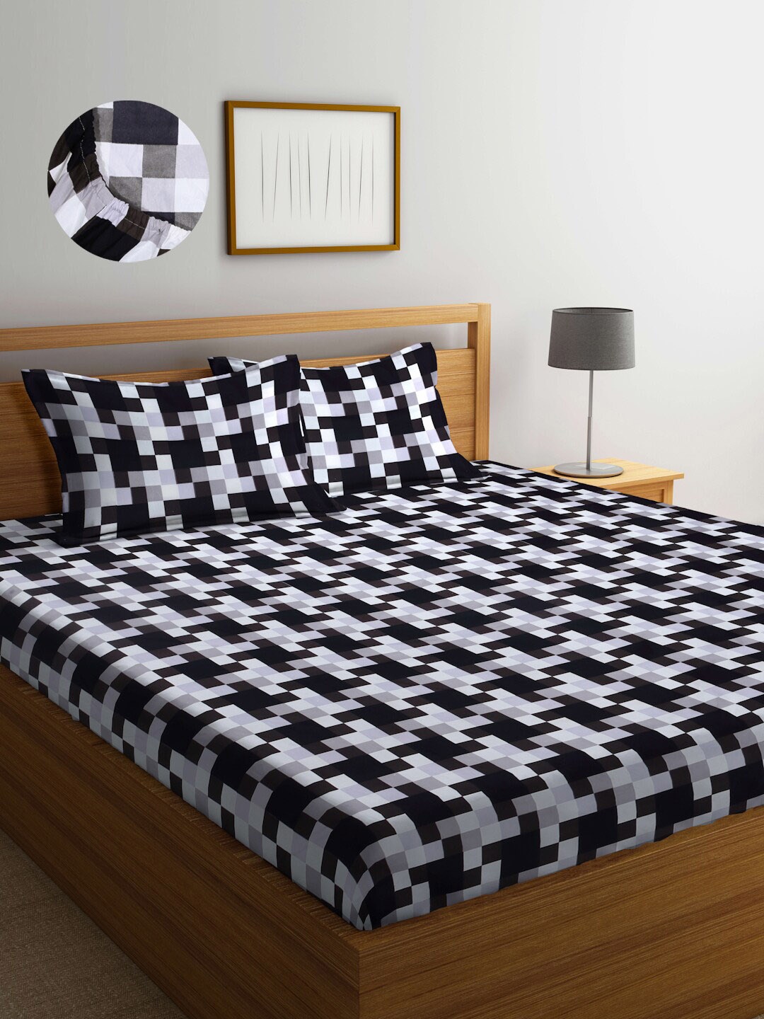 

Arrabi Black & White Geometric 300 TC King Size Fitted Bedsheet with 2 Pillow Covers