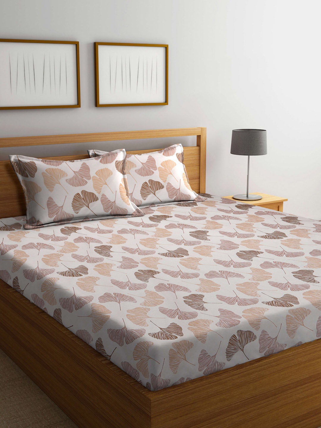 

Arrabi Cream-Coloured & Pink Floral 300 TC King Size Fitted Bedsheet With 2 Pillow Covers