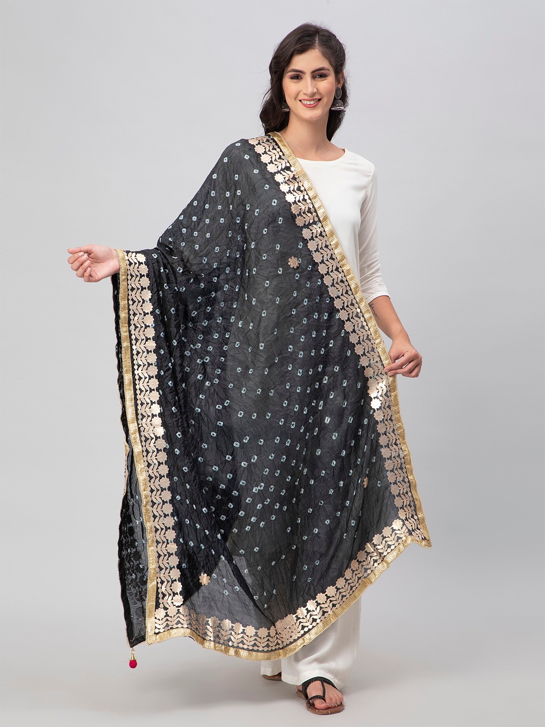 

Aditi Wasan Dyed Bandhani Dupatta, Black