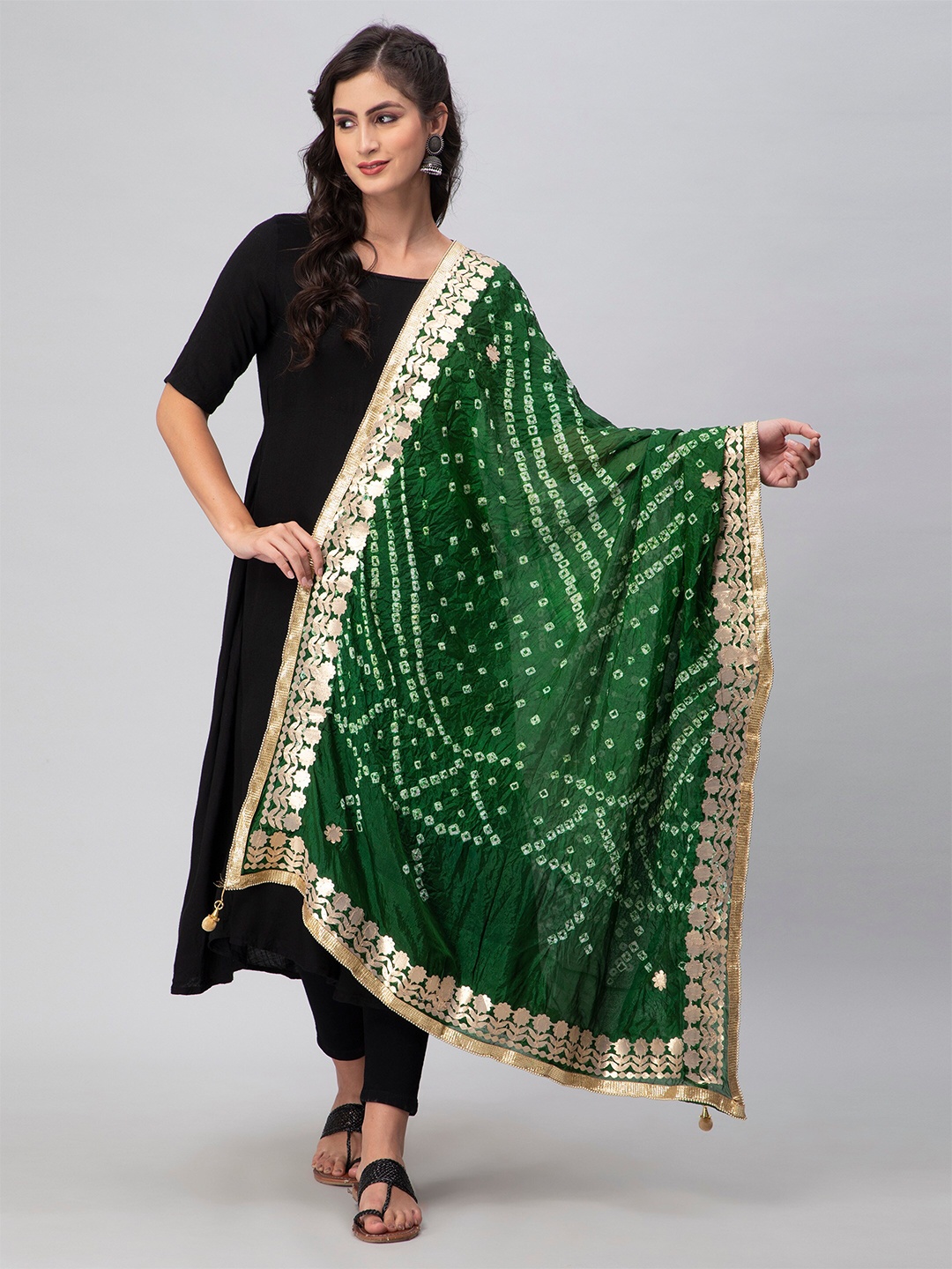 

Aditi Wasan Bandhani Printed Embellished Dupatta, Green