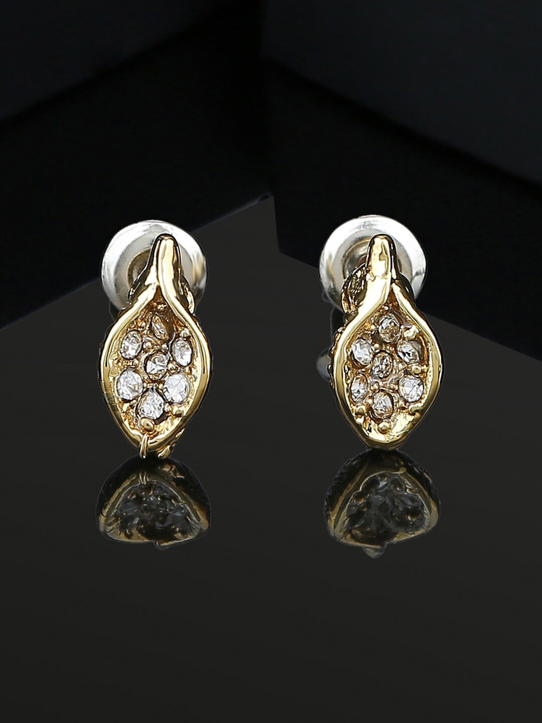 

Estele Gold-Plated Leaf Shaped Studs Earrings
