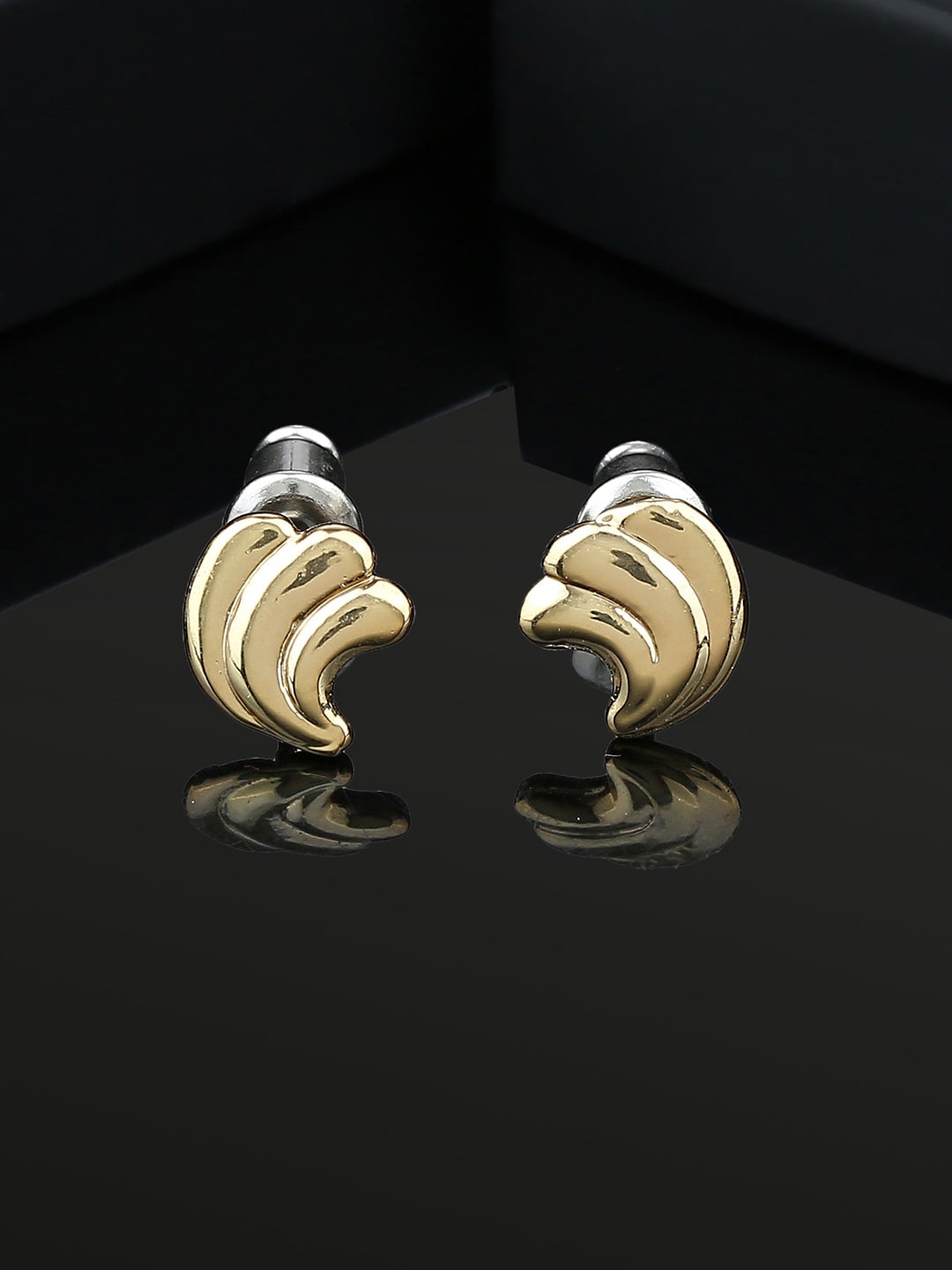 

Estele Gold-Plated Contemporary Studs Earrings