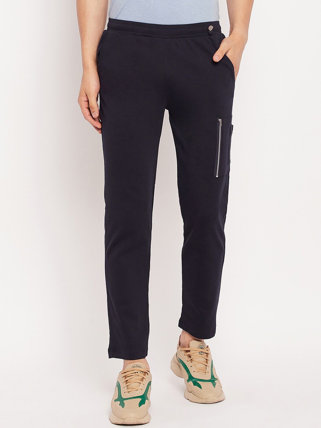 

Okane Men Mid-Rise Track Pant, Navy blue