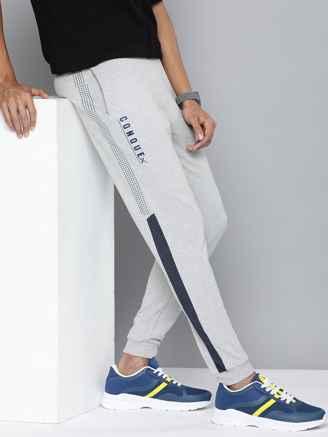 

HRX by Hrithik Roshan Men Lifestyle Striped Terry Joggers, Grey melange