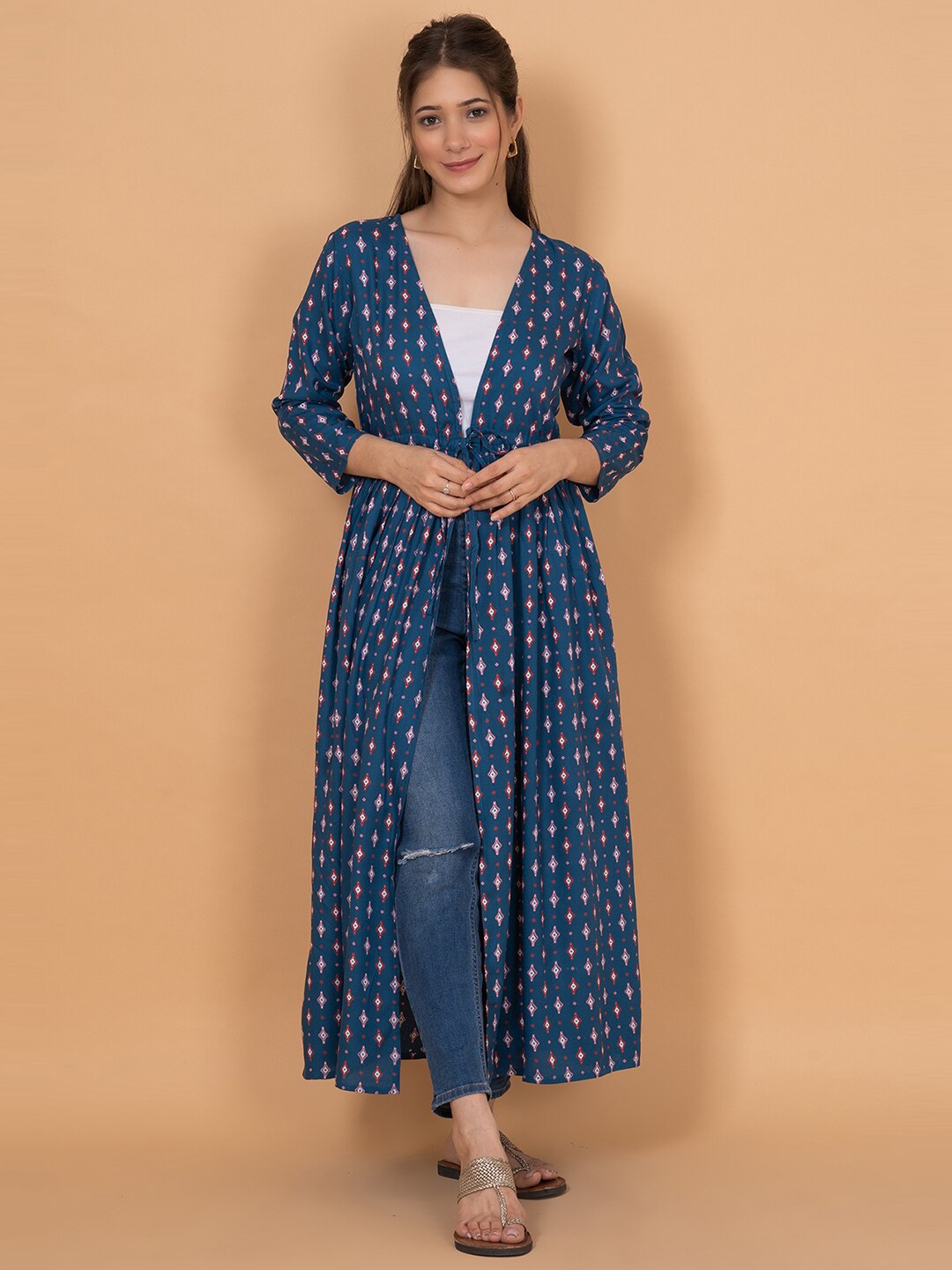 

DAEVISH Ethnic Motifs Printed Longline Tie-Up Shrug, Blue